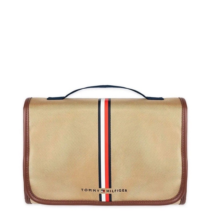Tommy Hilfiger Men’s Hanging Travel Kit and Toiletry Organizer