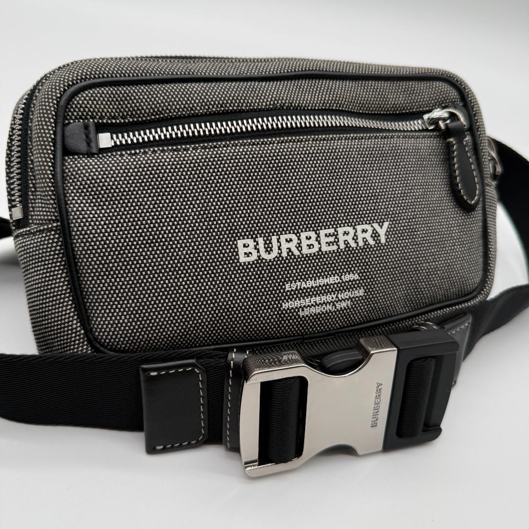 Authentic BURBERRY Gray Canvas Logo Body Bag 24cm x 14cm x 4cm, Excellent Condit
