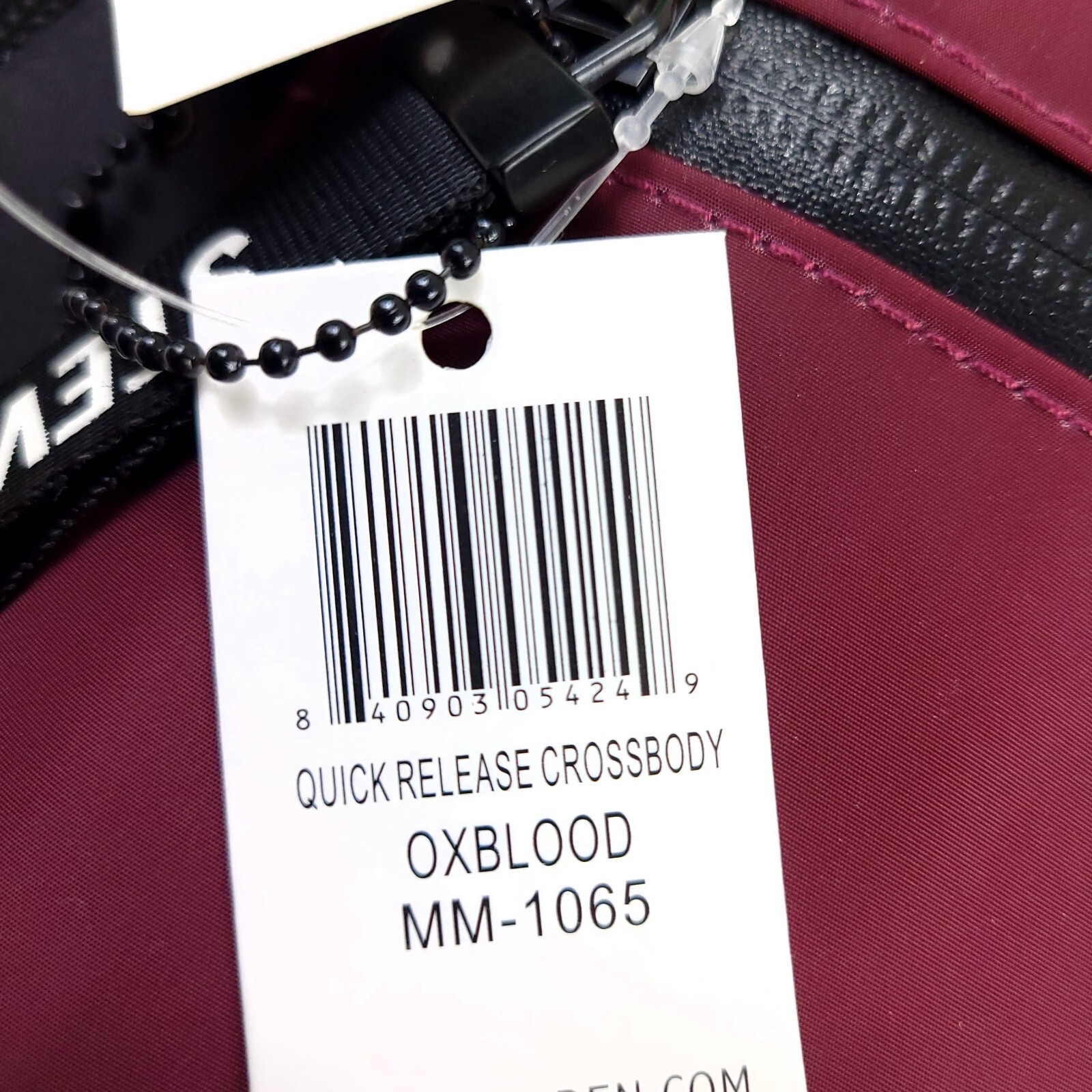 STEVE MADDEN Zip Top Crossbody Man Bag 8 X 6 X 1 Oxblood Dark Red Quick Release