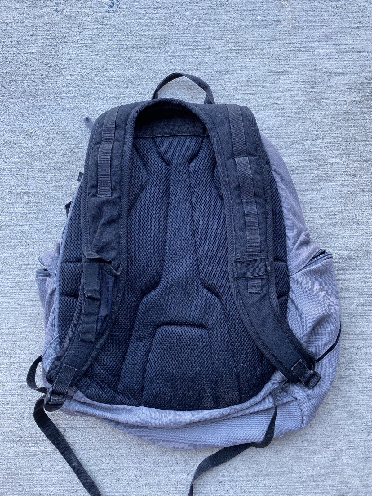 Vintage Oakley Panel Backpack Gray “The Book of Eli” Tactical Bag Y2K Grunge