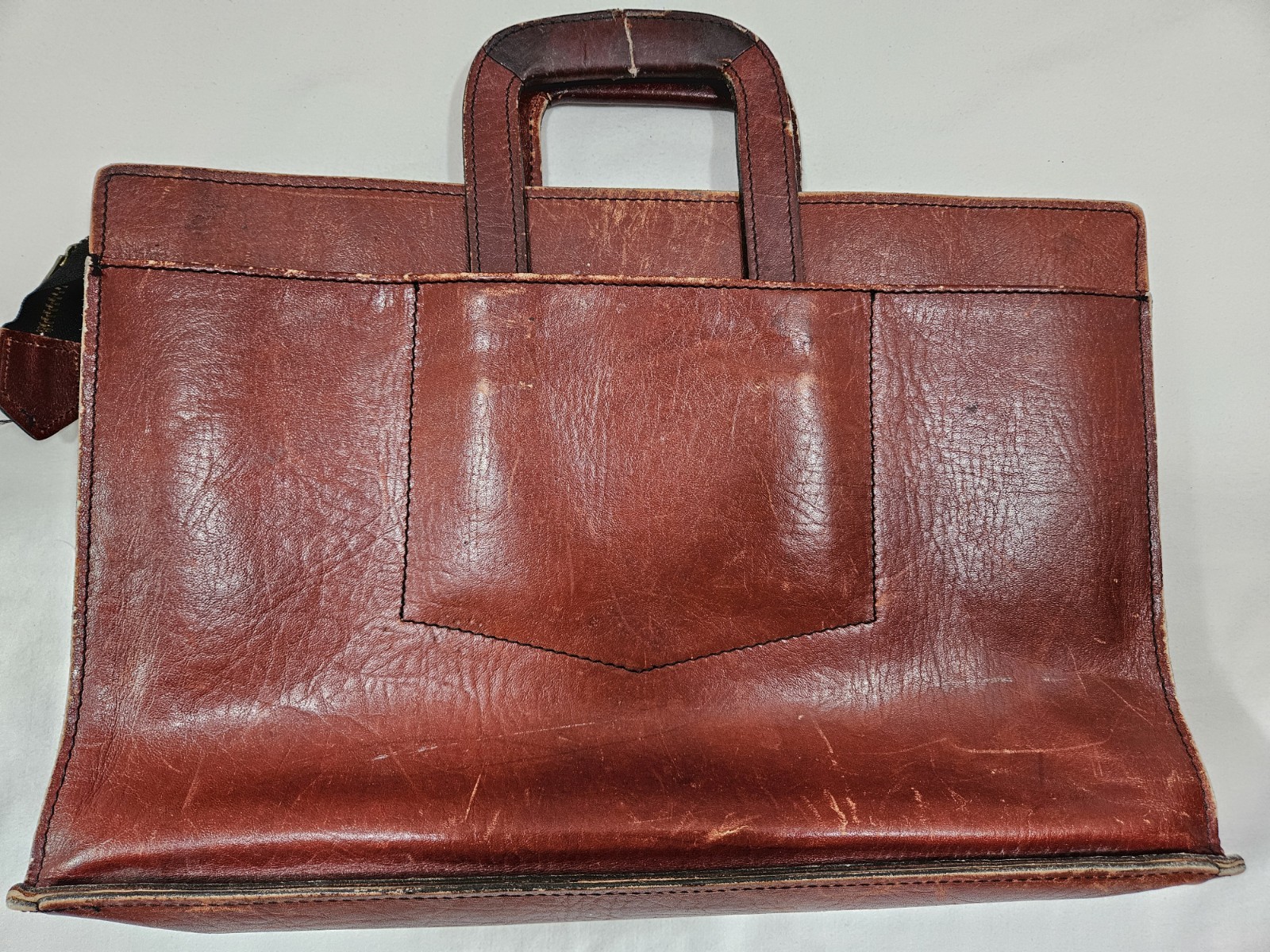 Vintage Pegasus Drop Handle Briefcase Brown Leather Made In USA 17.5 x 12 Inches