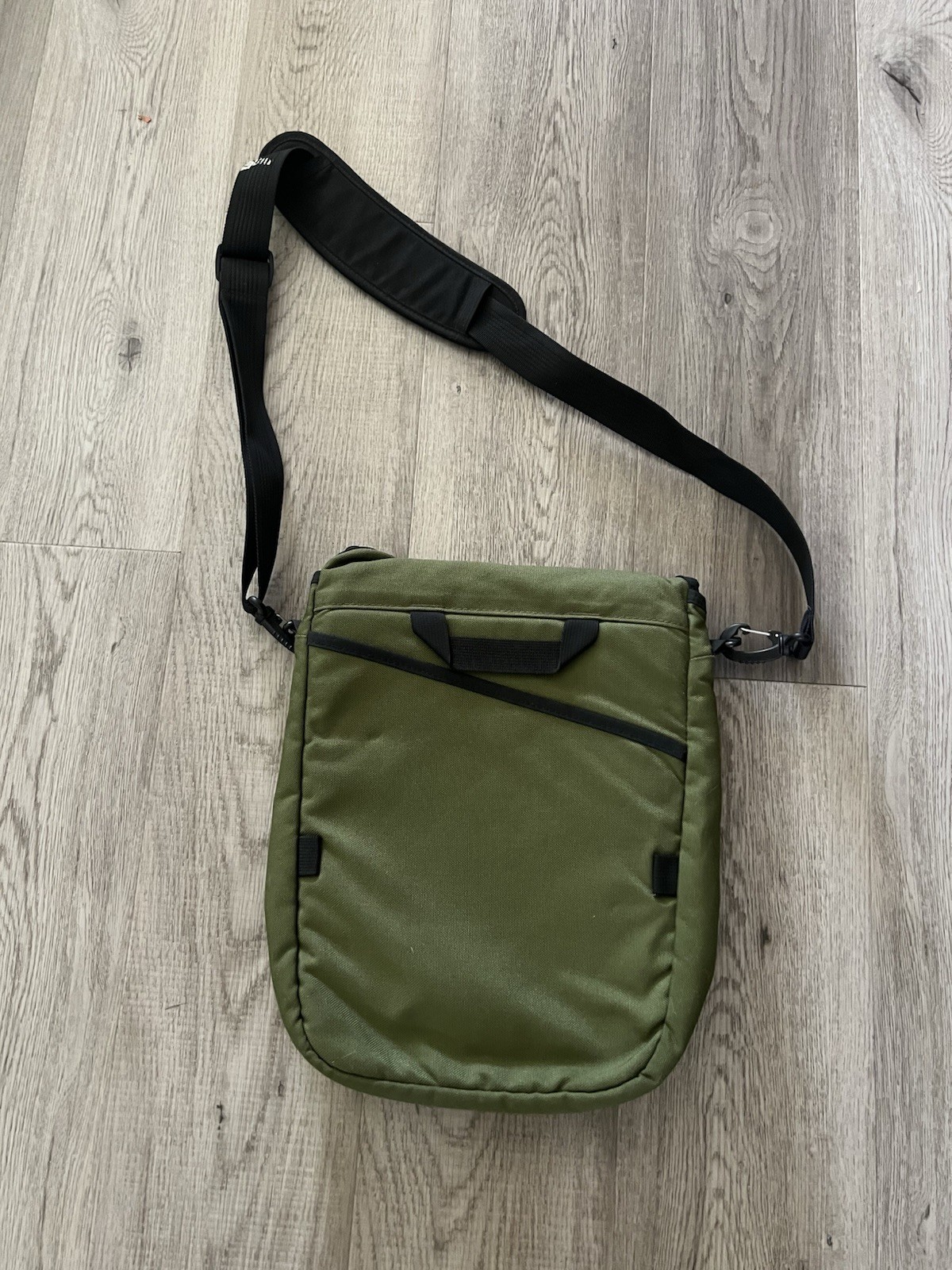 Tom Bihn Ristretto Olive Green Messenger Bag with Orange Interior