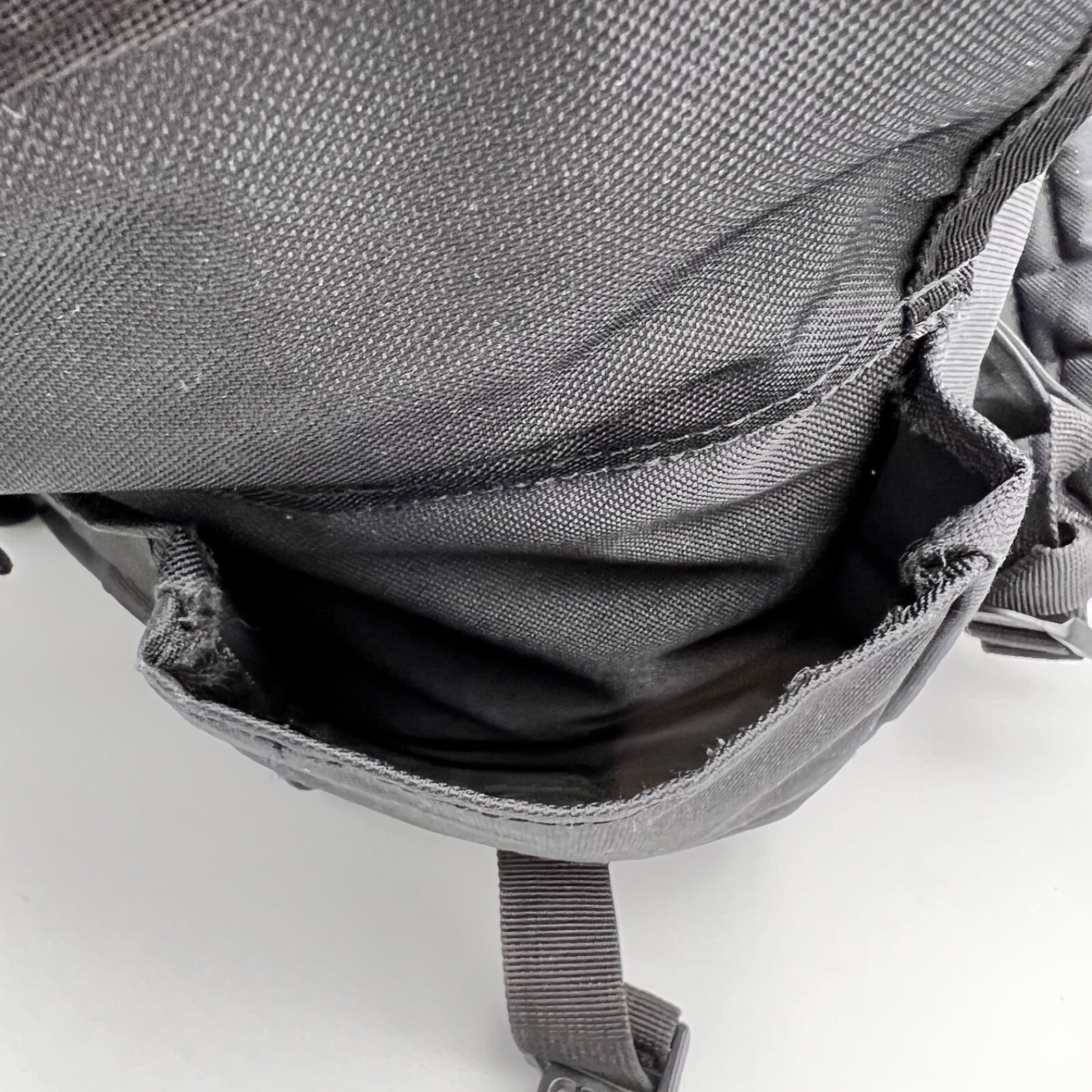 Pro-Specs Sport Mens Drawstring Backpack Mens Luggage Tag Easy Access Pocket Bag