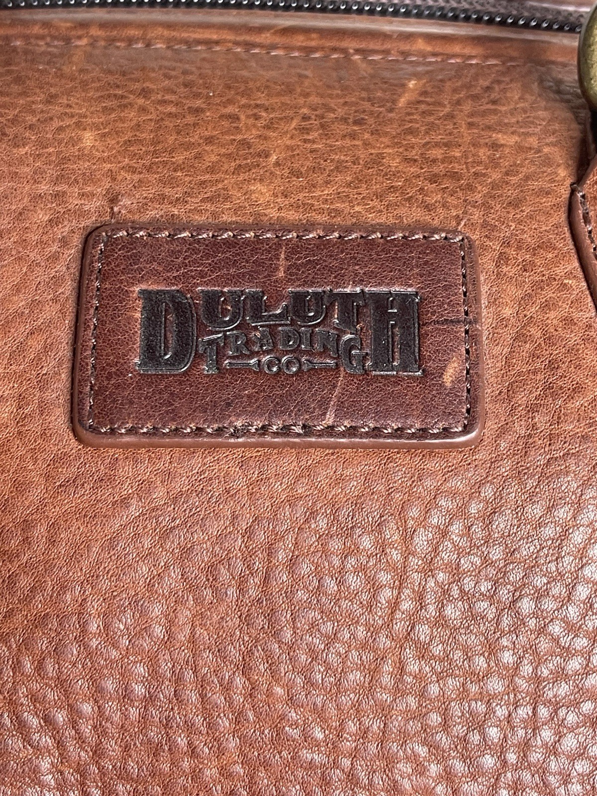 DULUTH TRADING Brown Heavy Saddle Leather AWOL Bag Doctor Bag Weekender Duffel