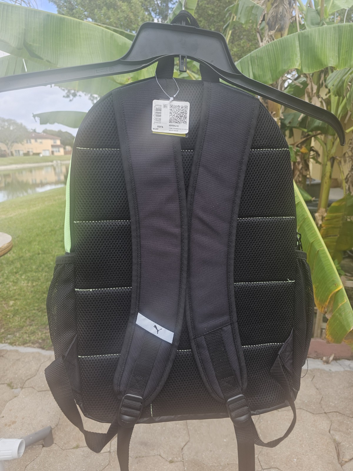 PUMA 15″ Laptop Training Backpack Black and fluorescent green 859594-02 Large