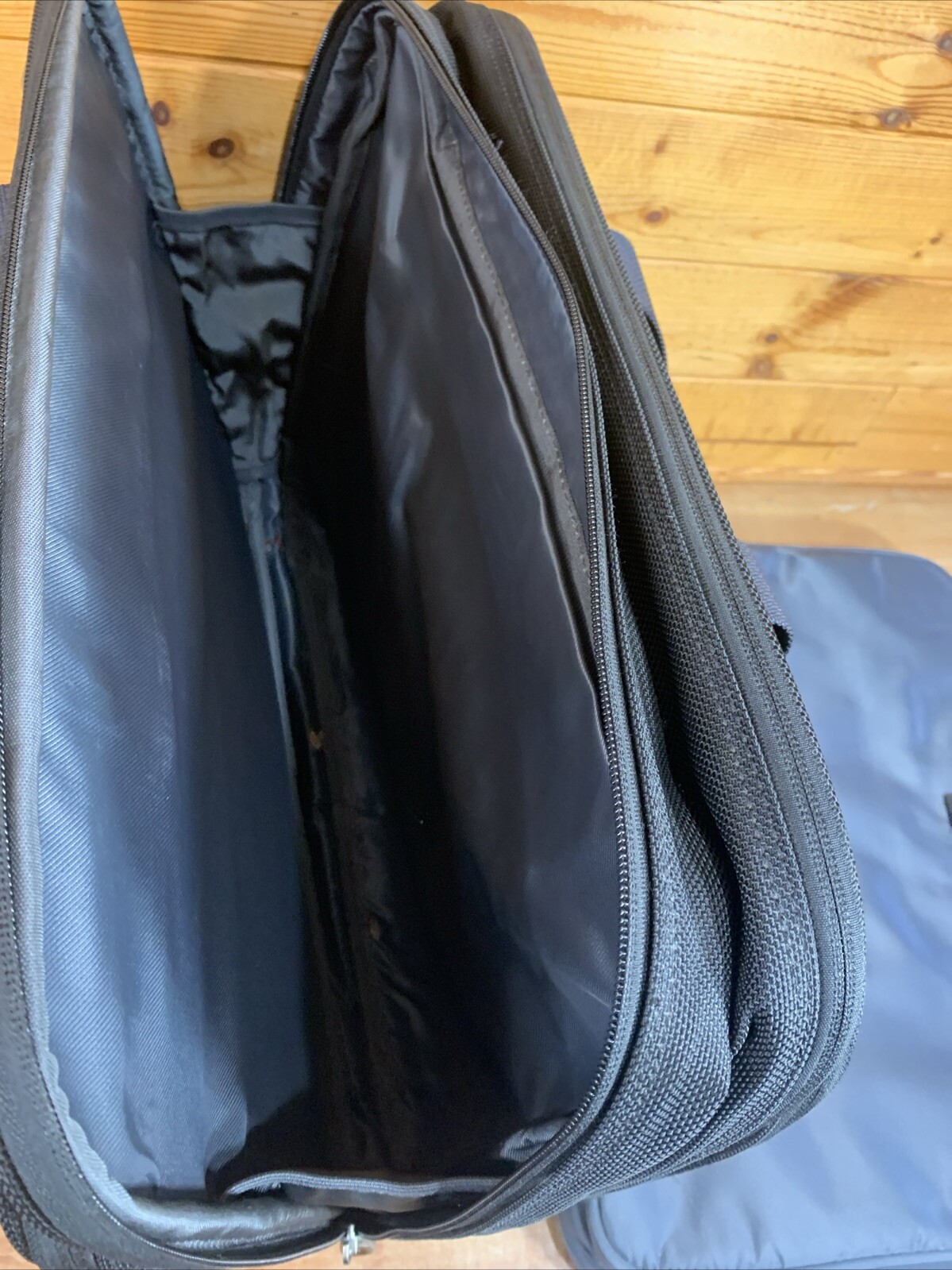 BRIGGS & RILEY 18″ Black Nylon Laptop Computer Bag Briefcase Luggage #BB140-4