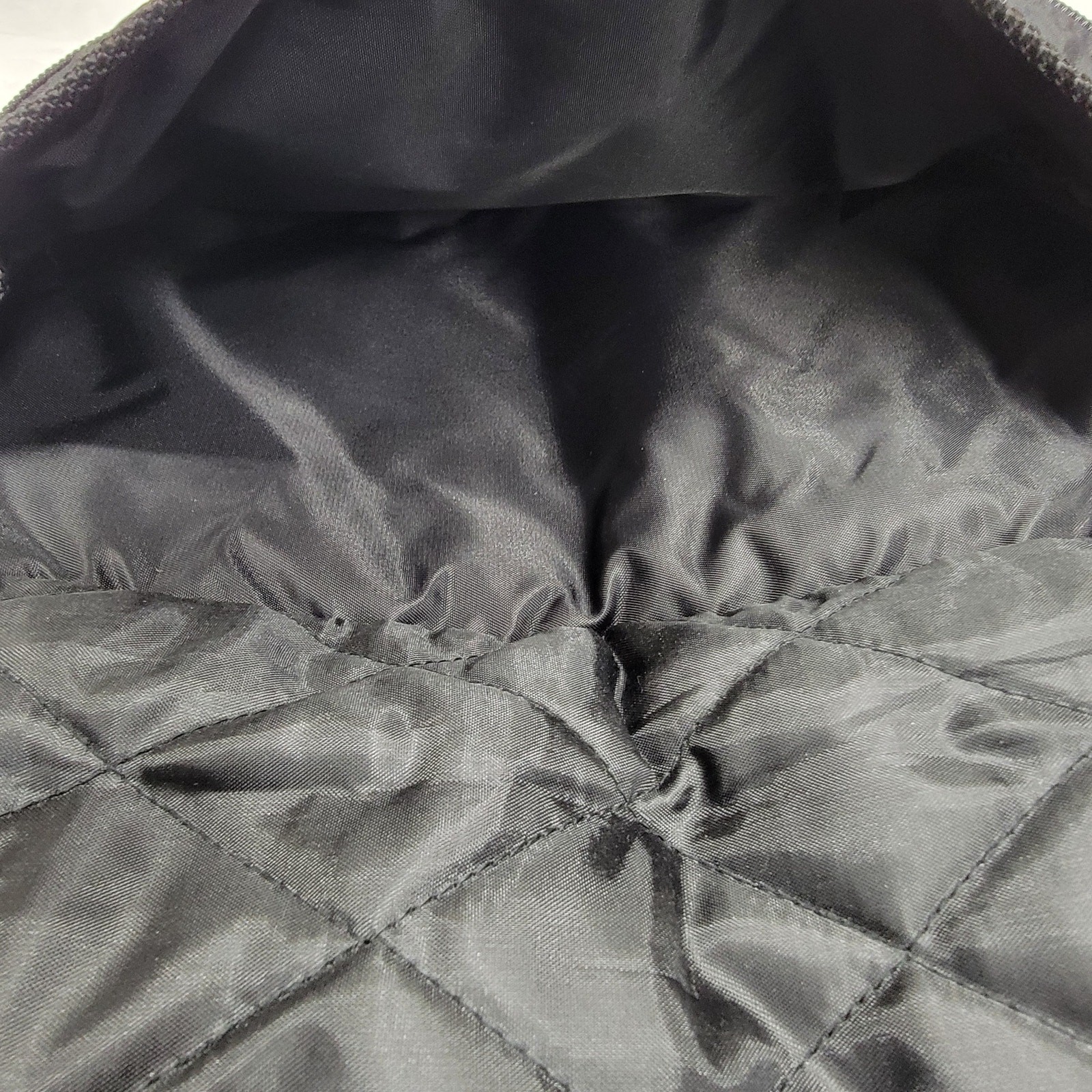 Vintage Y2K Black Nylon Sling Messenger Bag Techwear Quilted Atomic Logo Cyber