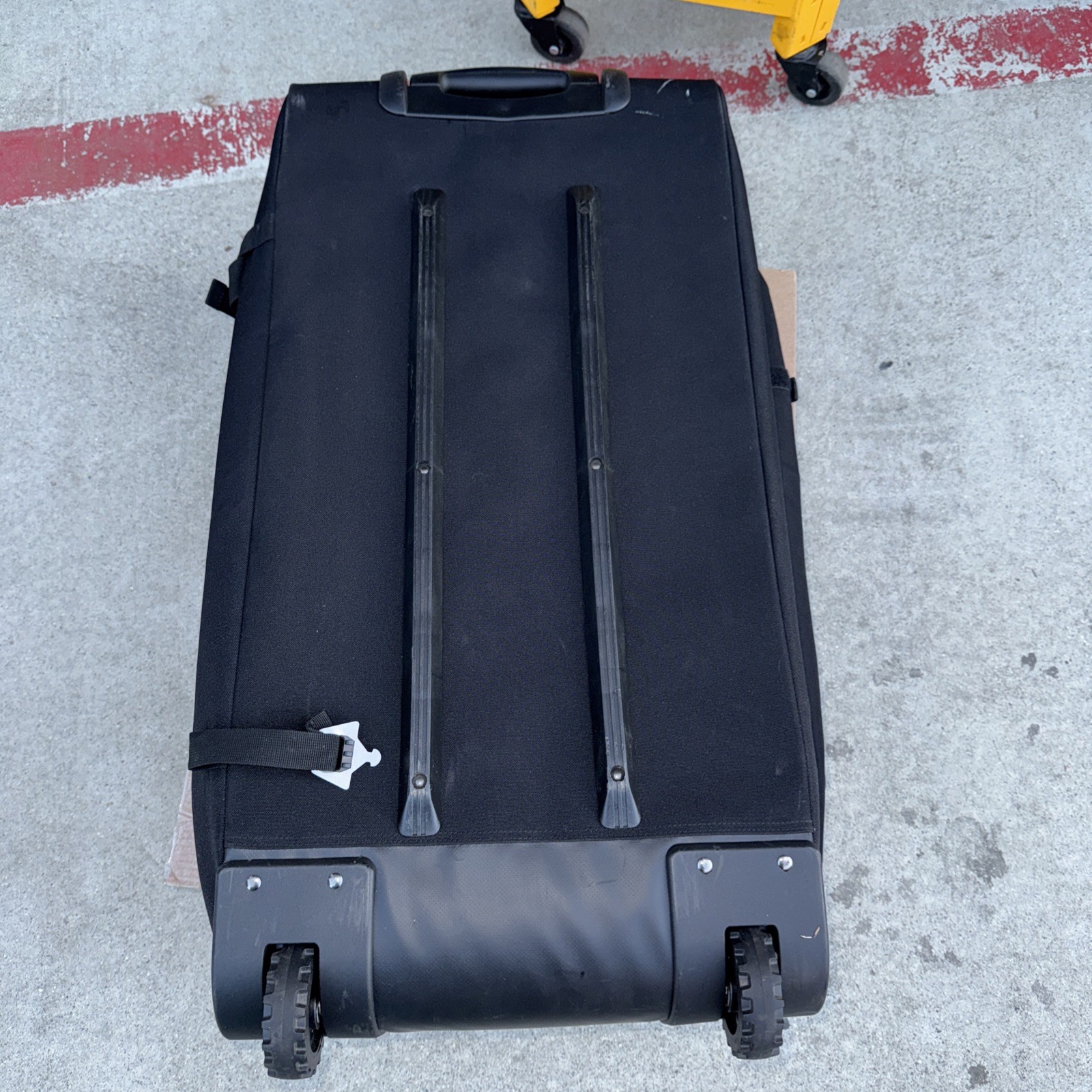 Oakley AP Tactical Field Gear Roller Carry On Core Black Zipper Luggage,