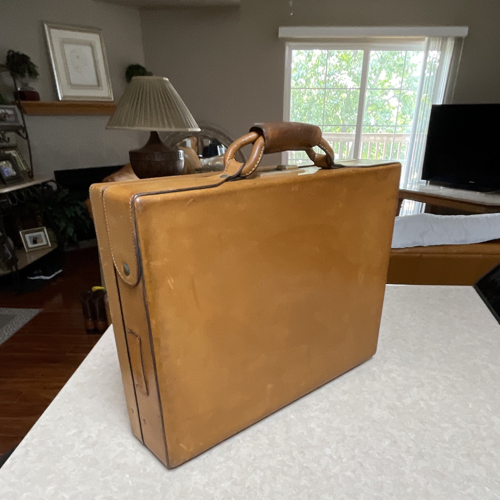 Hartmann Belting Leather Briefcase Tan Attache Case Vintage Luxury Business EUC