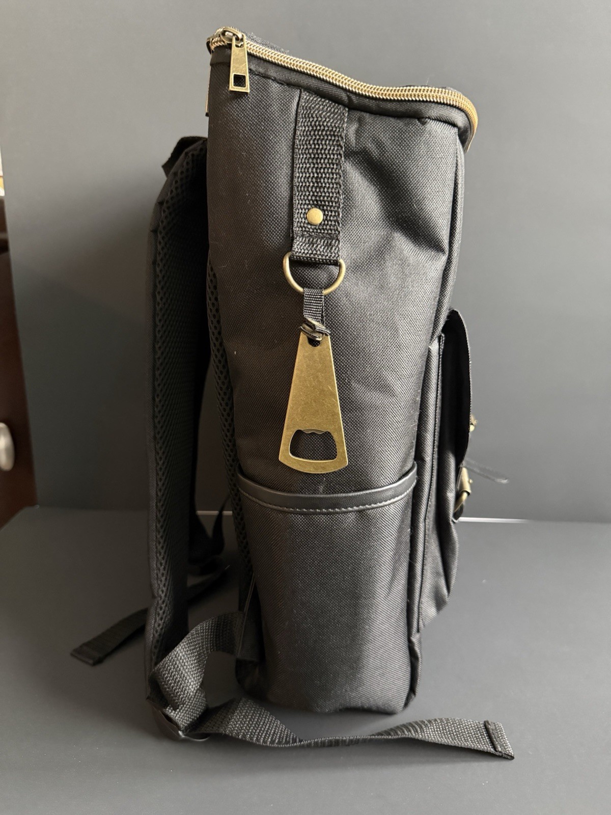 Subaru Black Insulated Backpack Holds 24 Cans