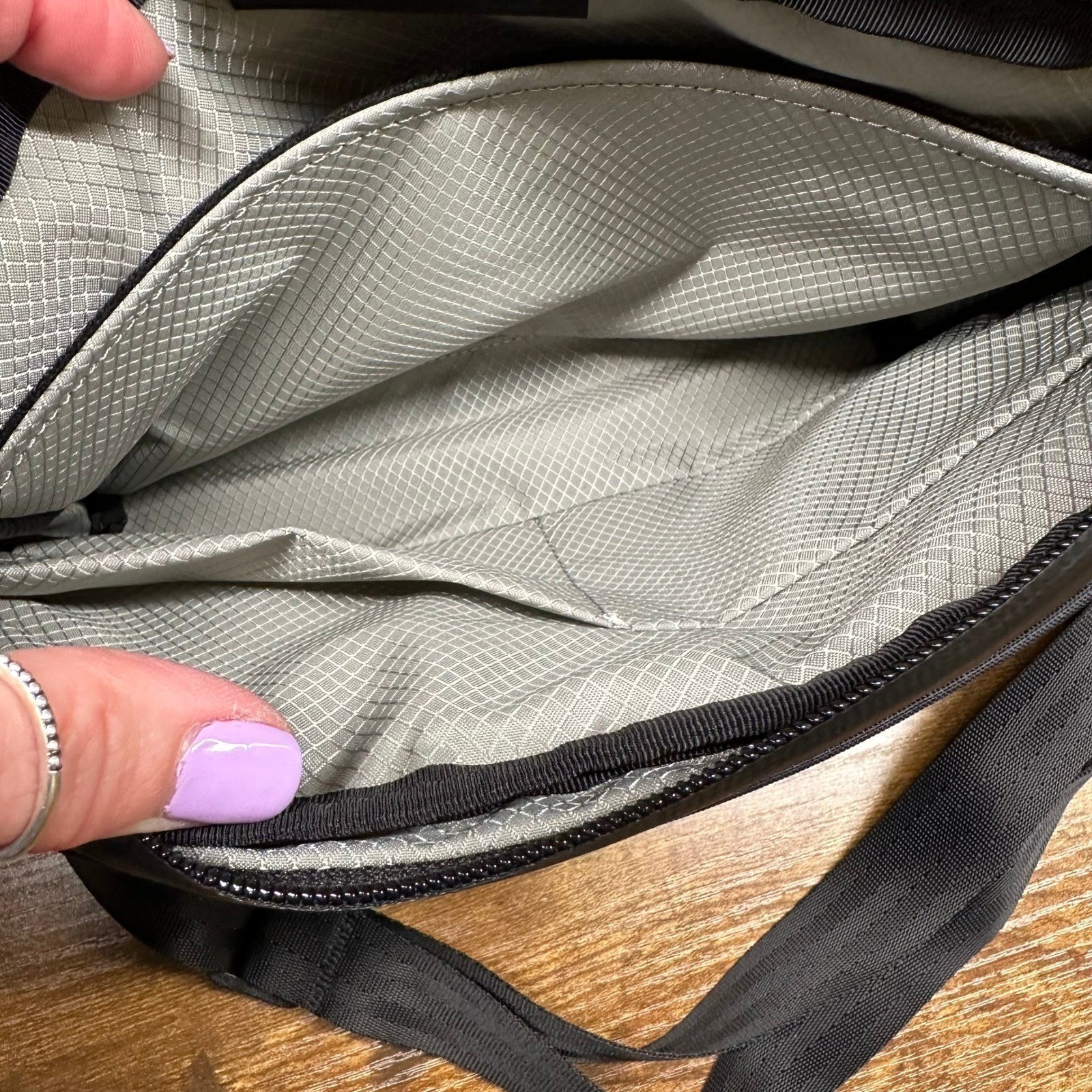 ALPAKA Flight Sling 2L Black Axoflux 210D Ripstop Nylon Travel Crossbody Bag