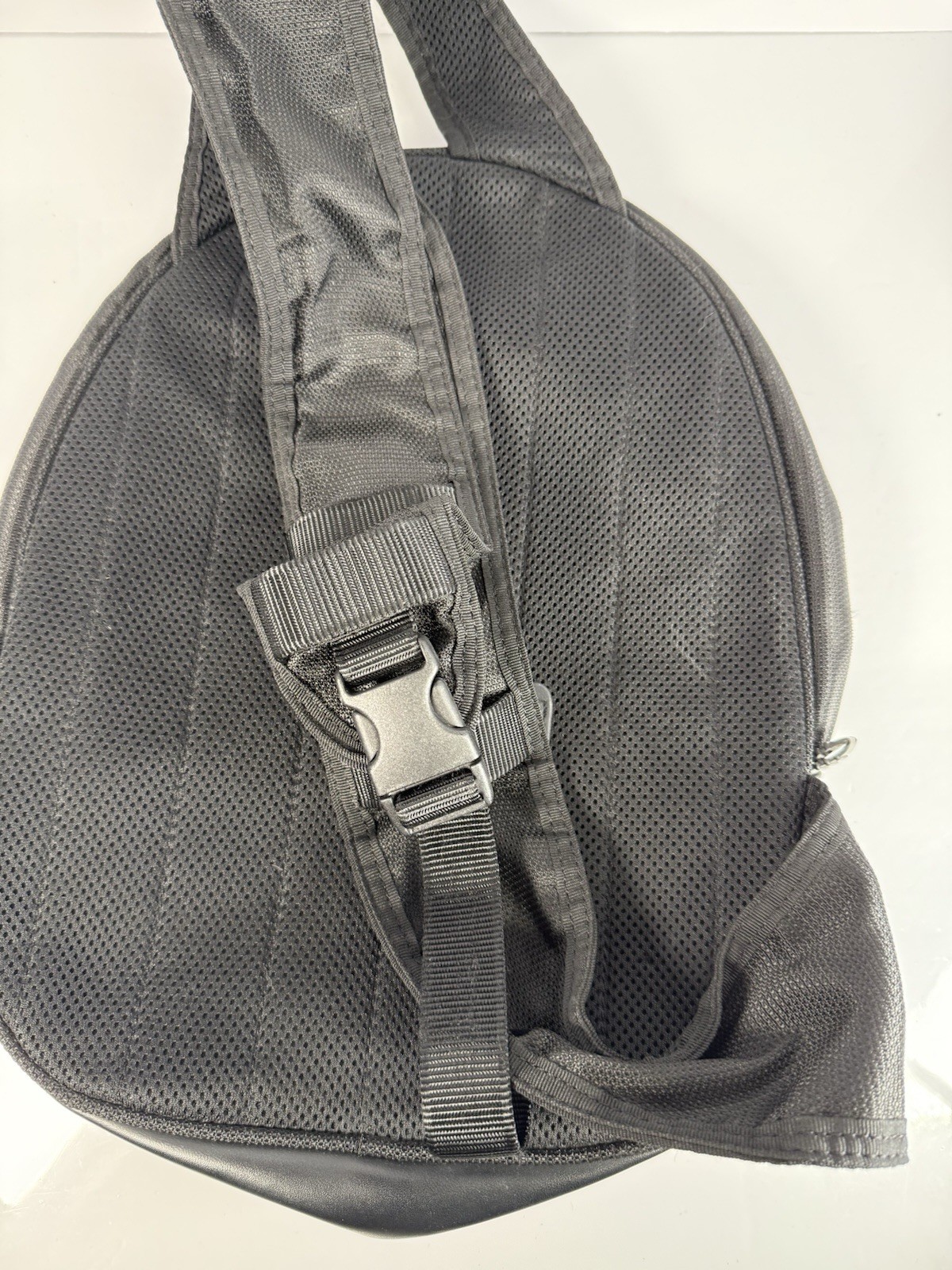 TUMI T2 Ballistic Nylon Black Camera Shoulder Crossbody Travel Bag