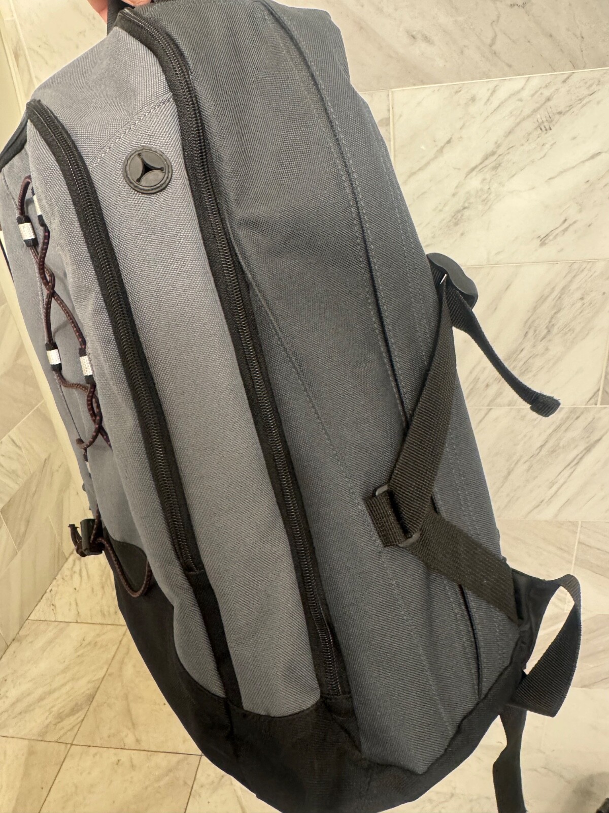 NIKE Hawhort 2.0 EXPANDABLE Gray Polyester BACKPACK lumbar support