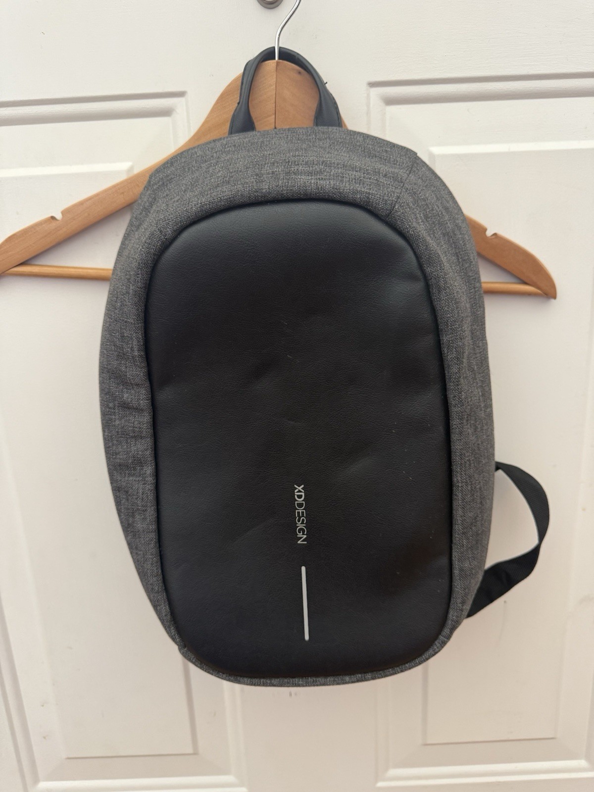 XD Design Bobby Hero Black Anti-Theft Backpack Padded Carrying Case