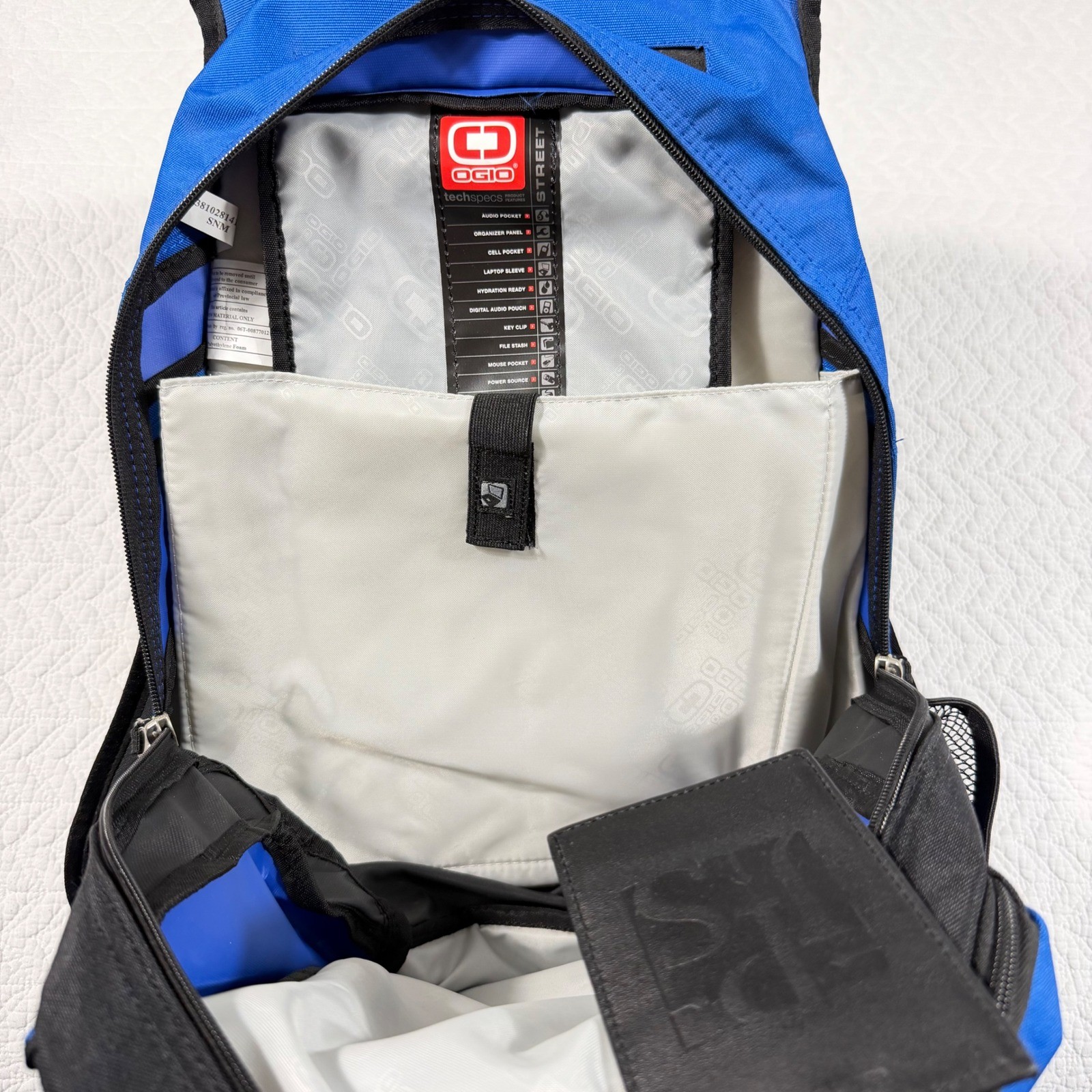 Ogio Street Tech Specs Unisex Backpack Laptop Sleeve Audio Pocket Blue NWT