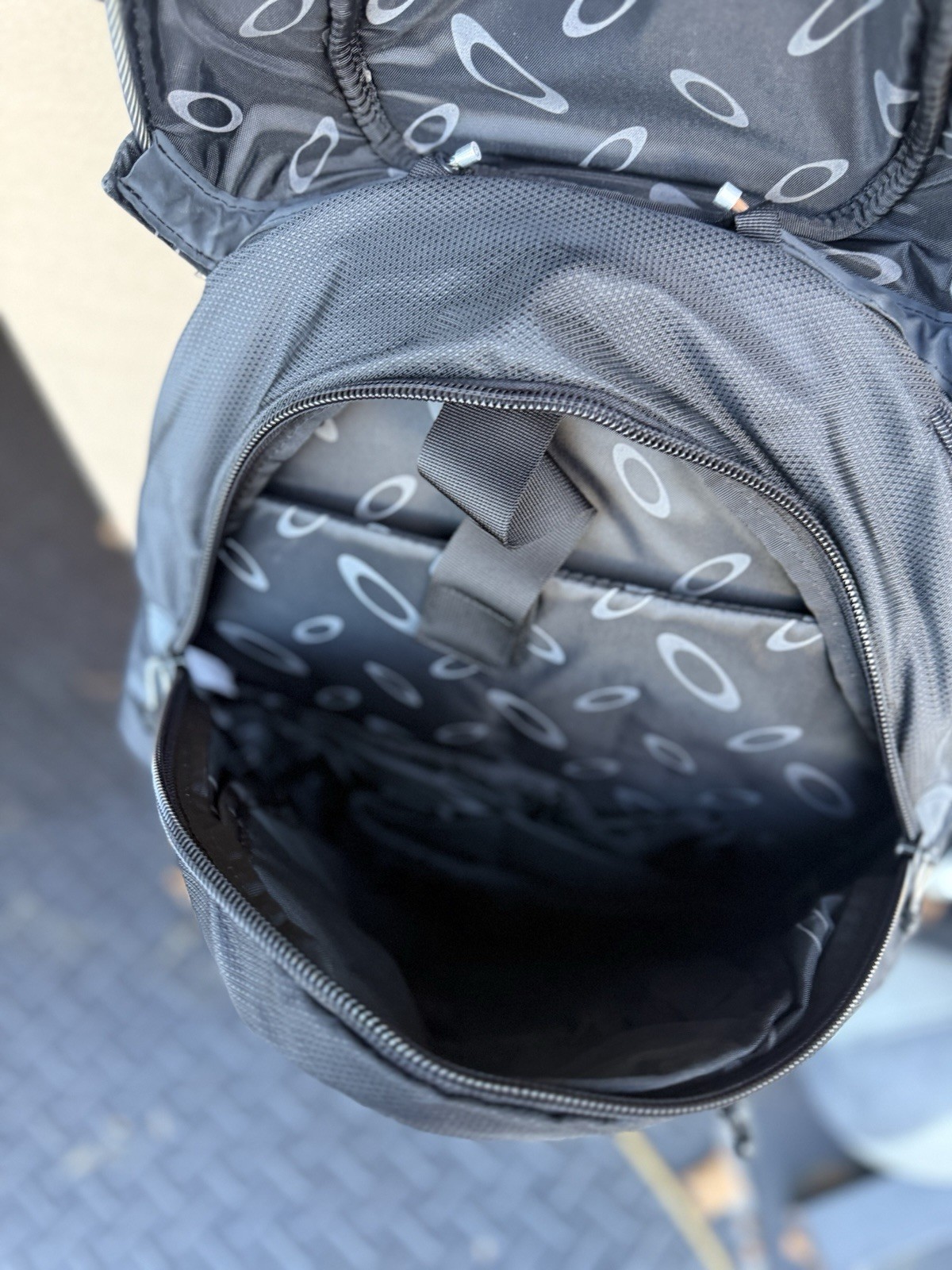 Oakley Kitchen Sink Stealth Black Tactical Bag