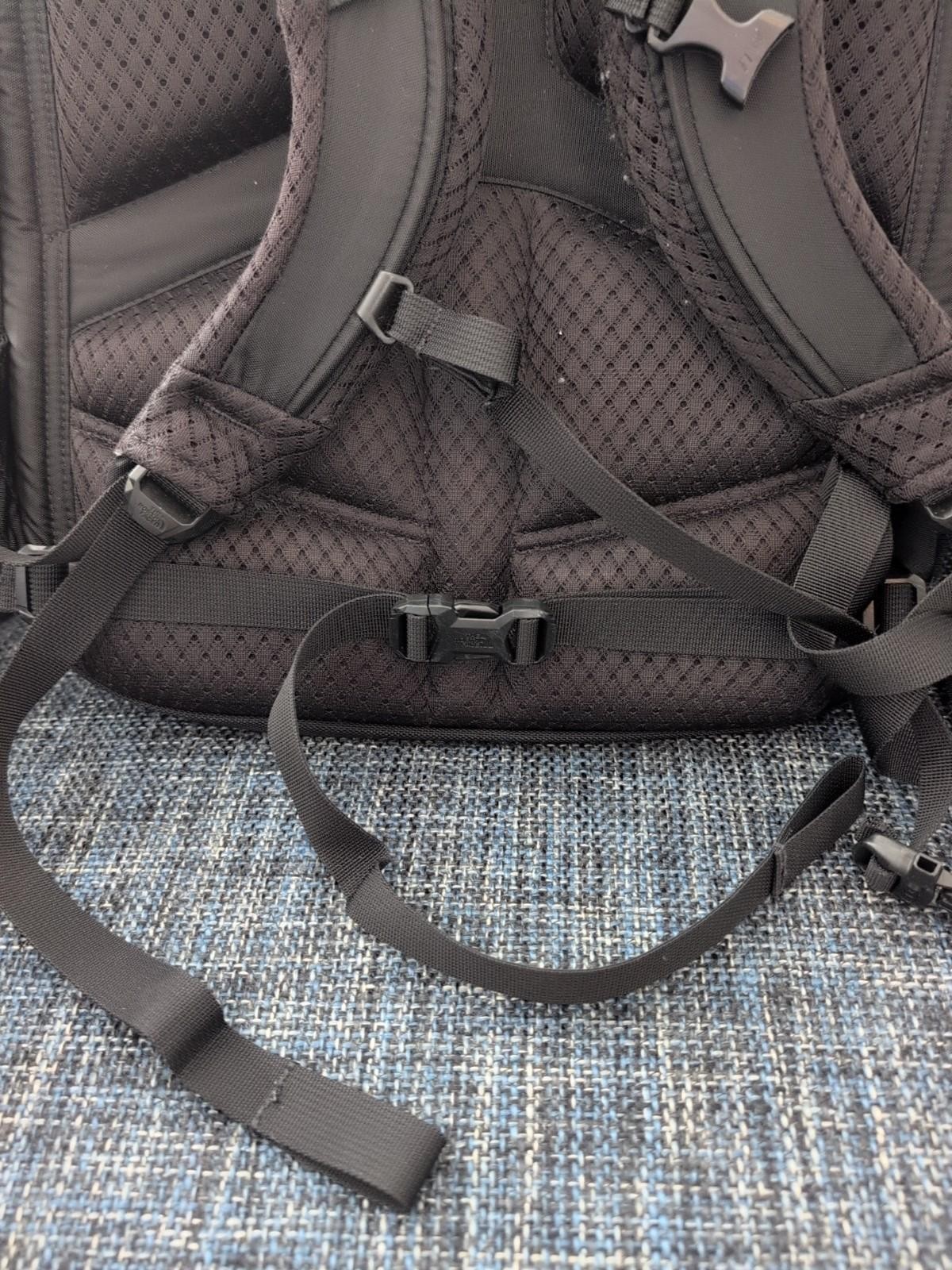 The North Face Recon Backpack Hiking Camping Storage Laptop Black W/ Blue Trim