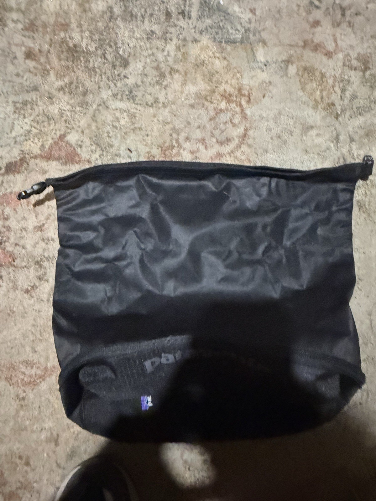 patagonia black hole mlc cube