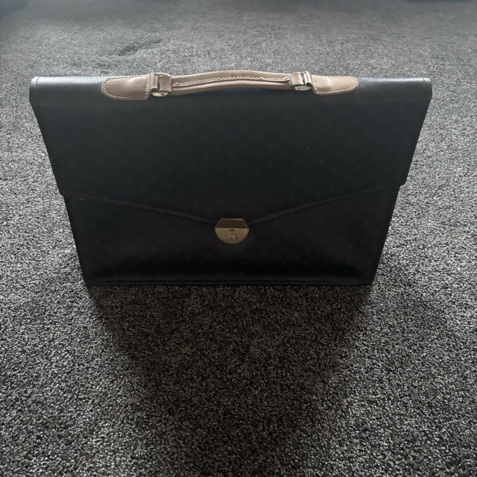 Vintage Classic Brown Leather Slim Briefcase European Designer Work Professional