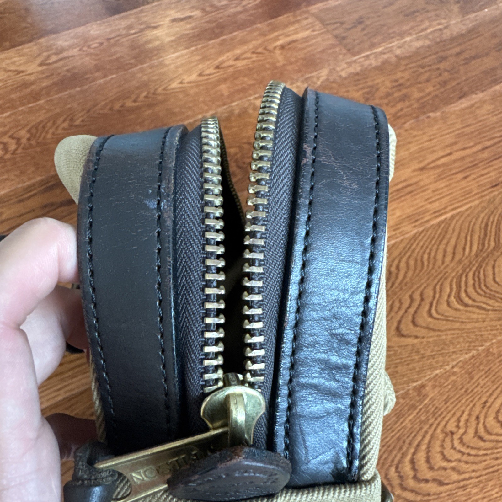 Filson Small Carry-On 240 Bag