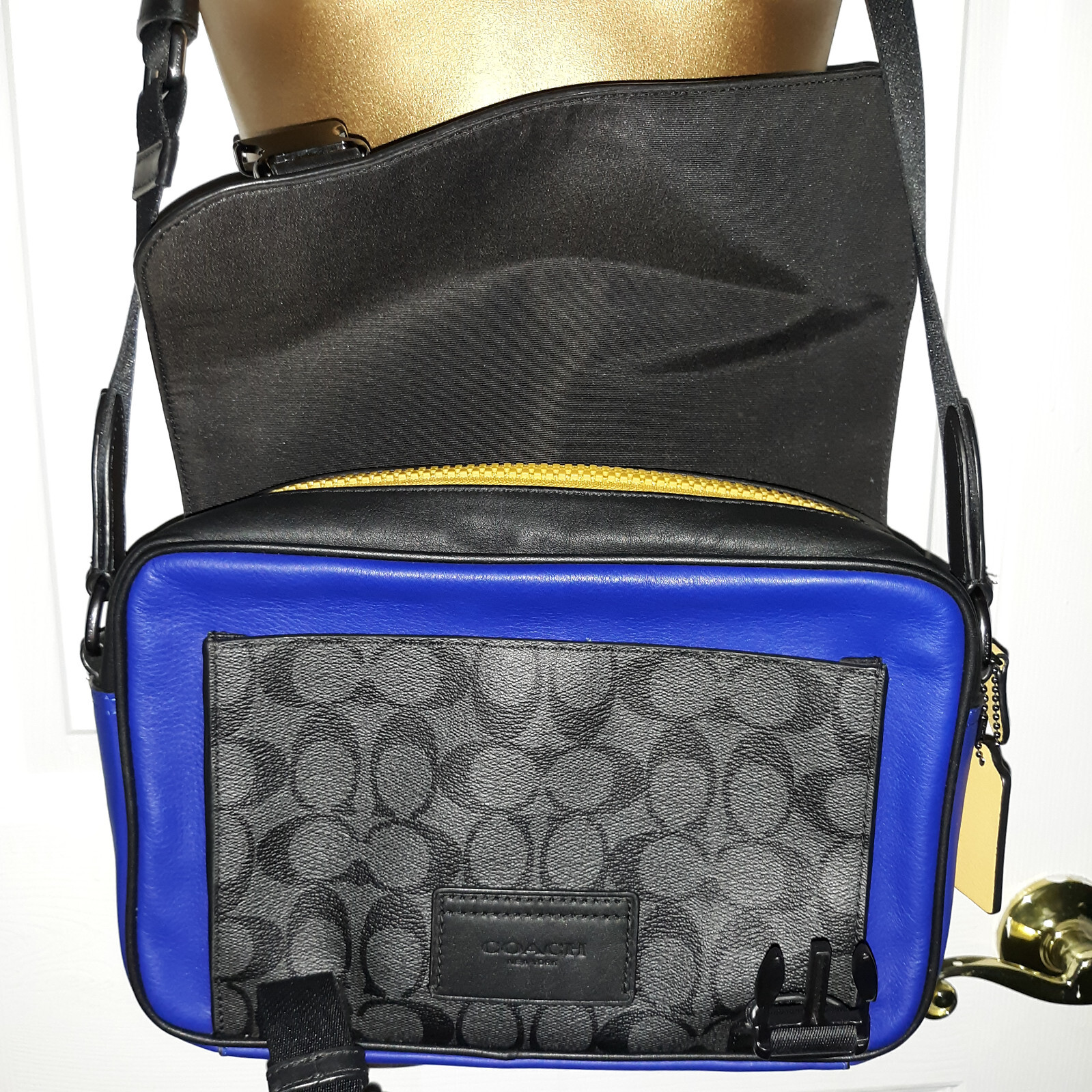 Coach Track Crossbody Messenger Signature Color Block Bag Calf Leather Ext Pkts