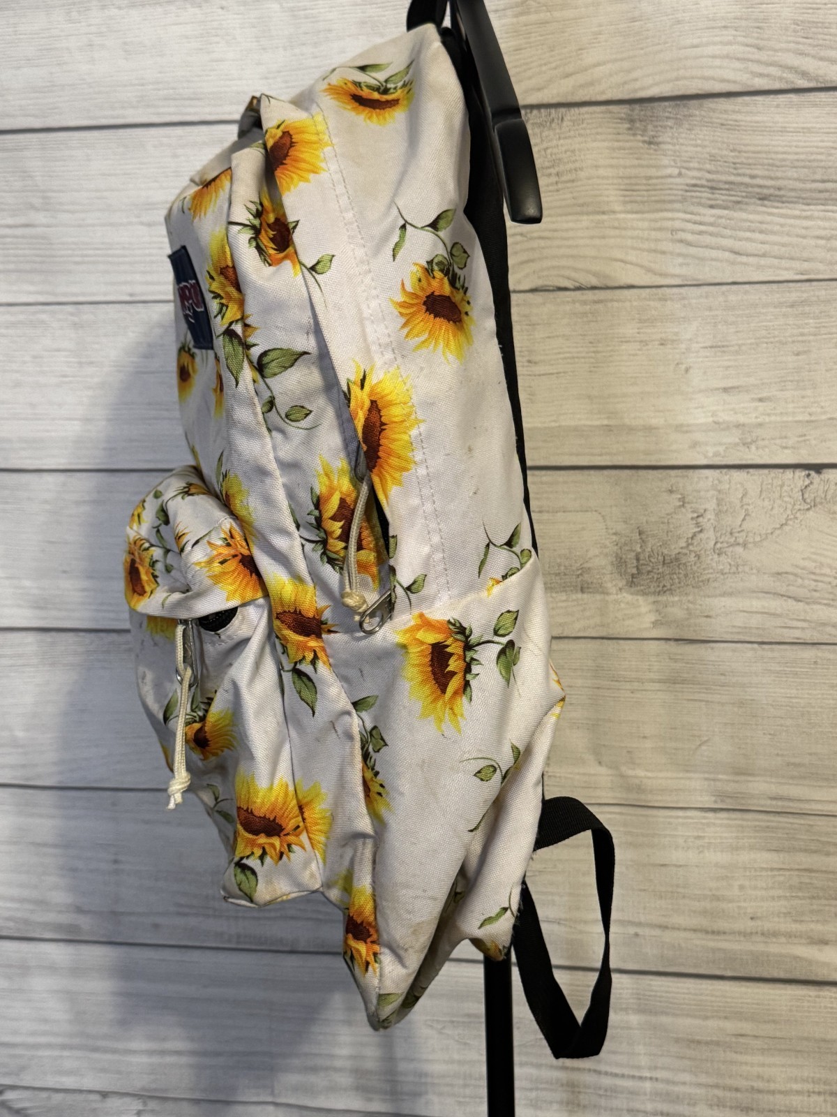 JanSport Daisy Floral Print Backpack Cream White with Yellow Daisy 18” Classic