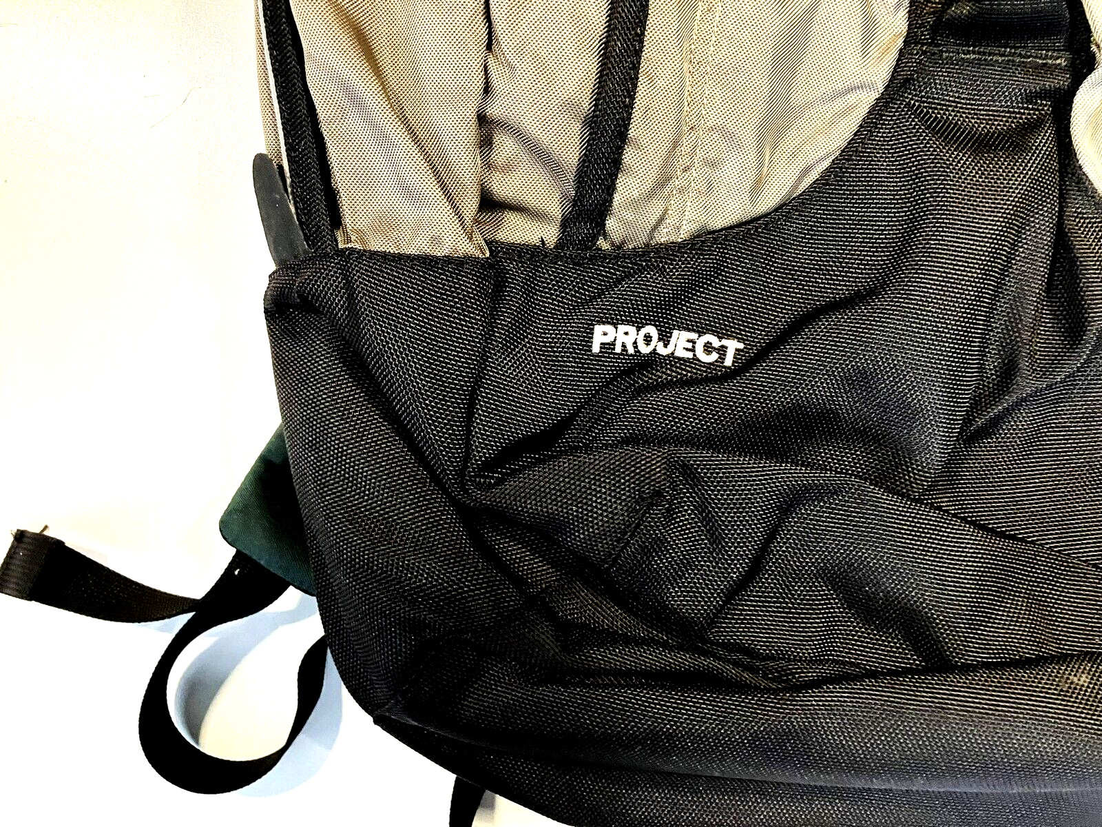 MOUNTAIN HARDWEAR Brown/Black PROJECT HIKE BACKPACK Outdoor Travel Gym Bag