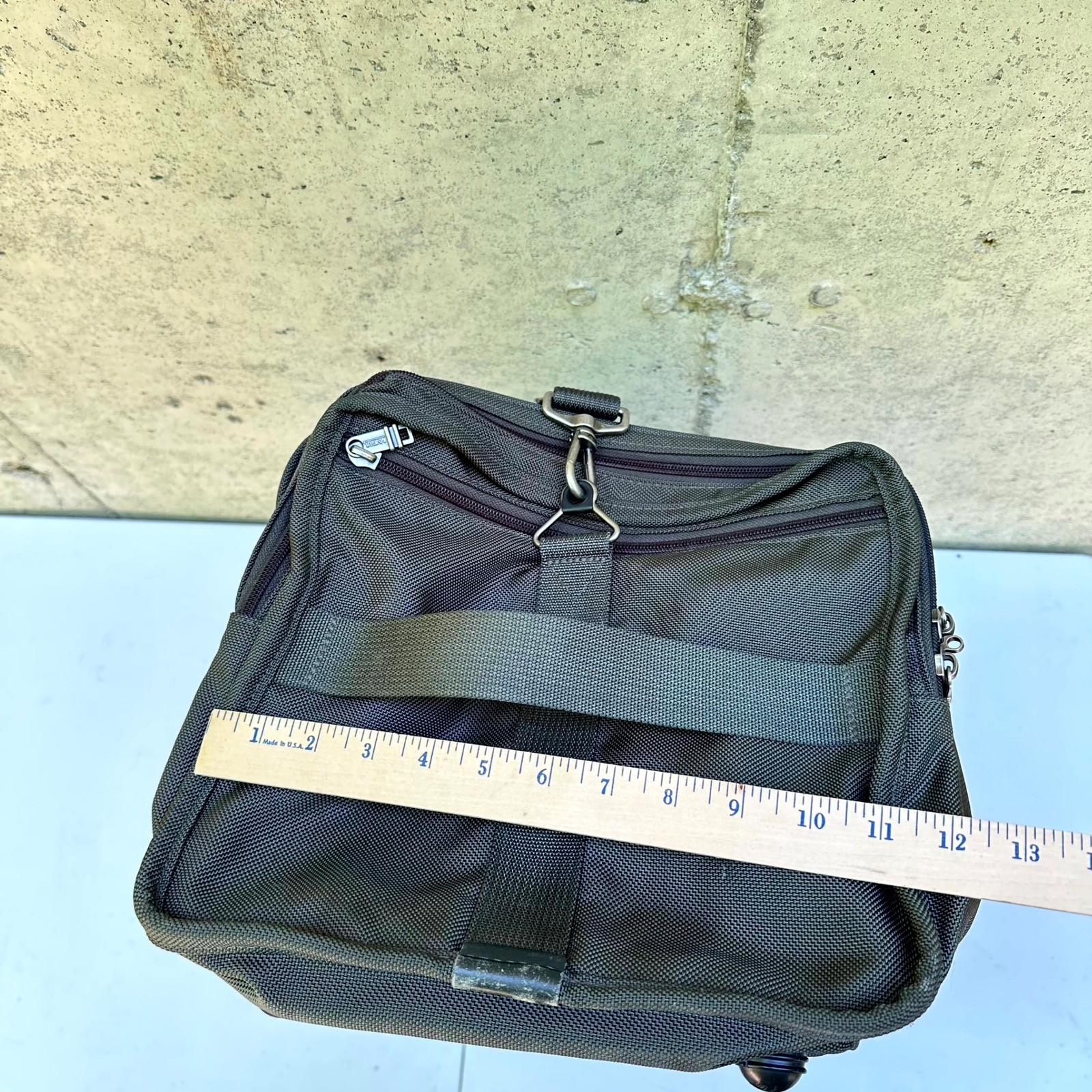 Tumi Large Duffel Bag Alpha Ballistic Nylon Green Travel Weekender Monogrammed