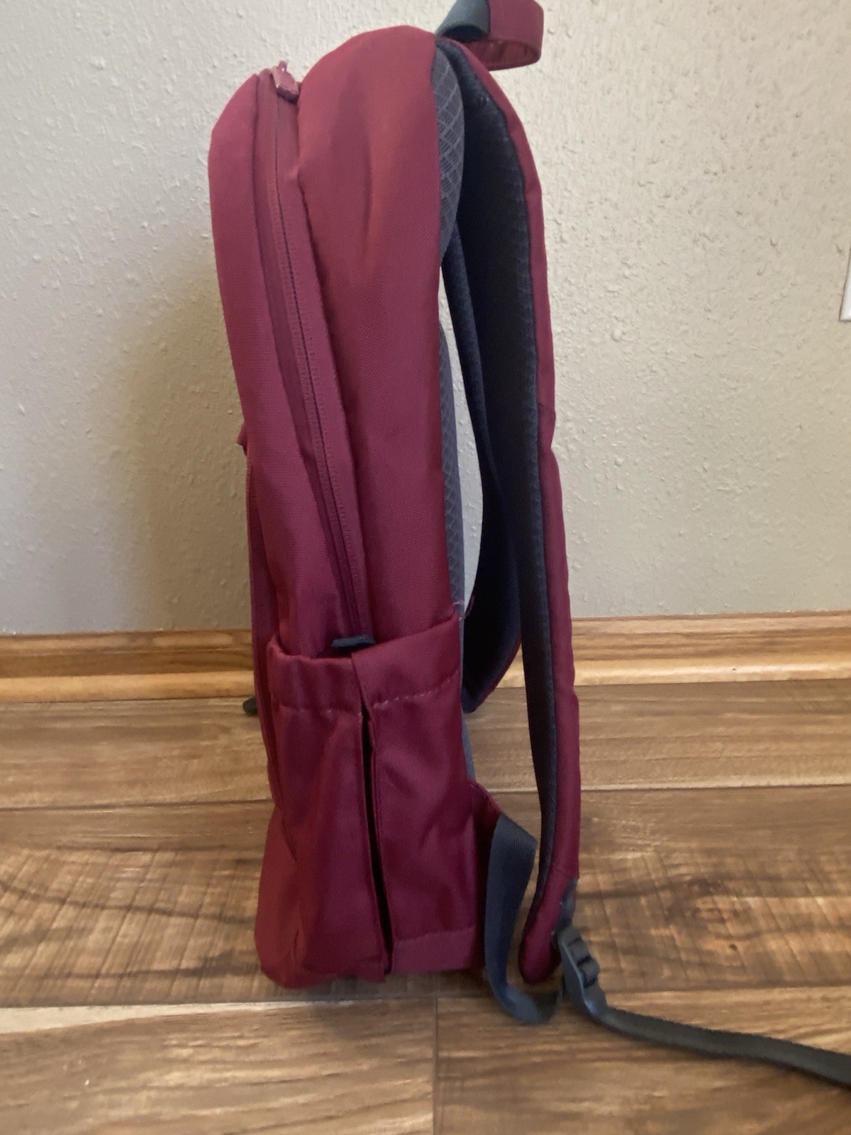 Made by Design 17” Back Pack Laptop Bag Travel Carry On Bag Red
