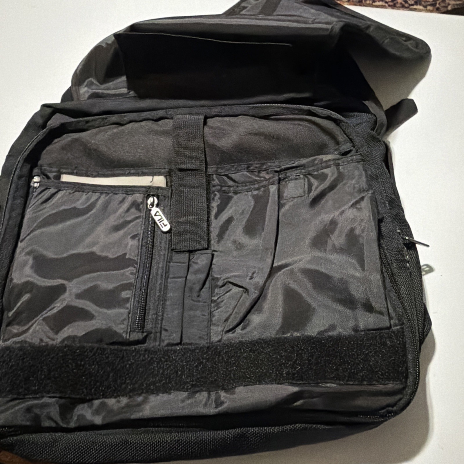 Fila messenger bag handbag backpack 14 In X 14 In
