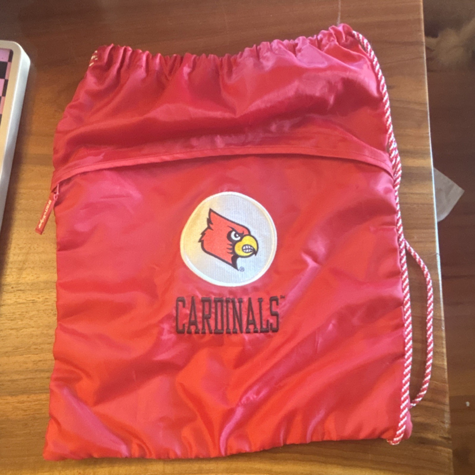 Spirit by thirty-one Cardinals Red Drawstring Bag with Zip Pocket, Sports Theme