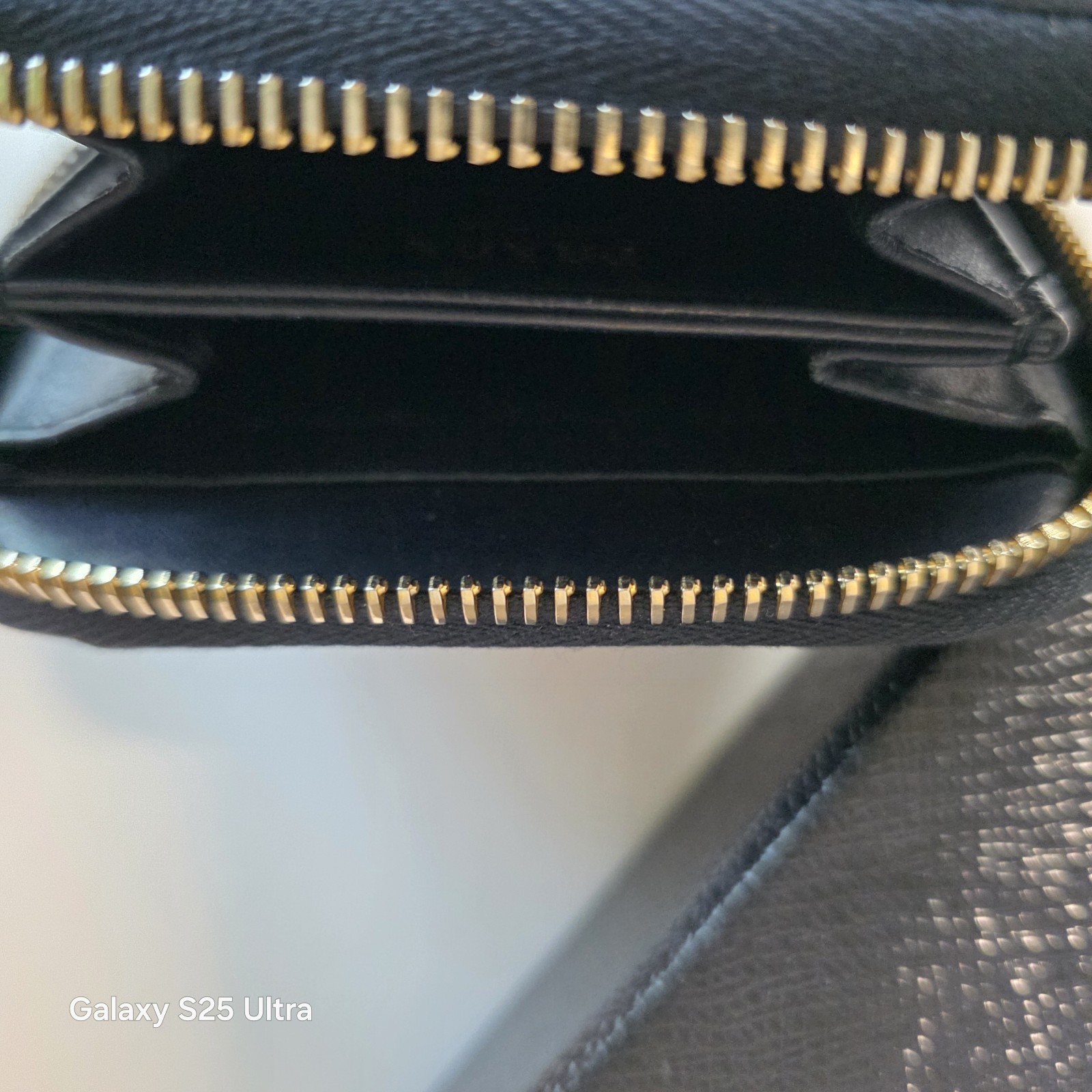 Prada Vitello Move Zip Coin Purse Wallet 1MM268 Baltico Navy Gold HW Full Set