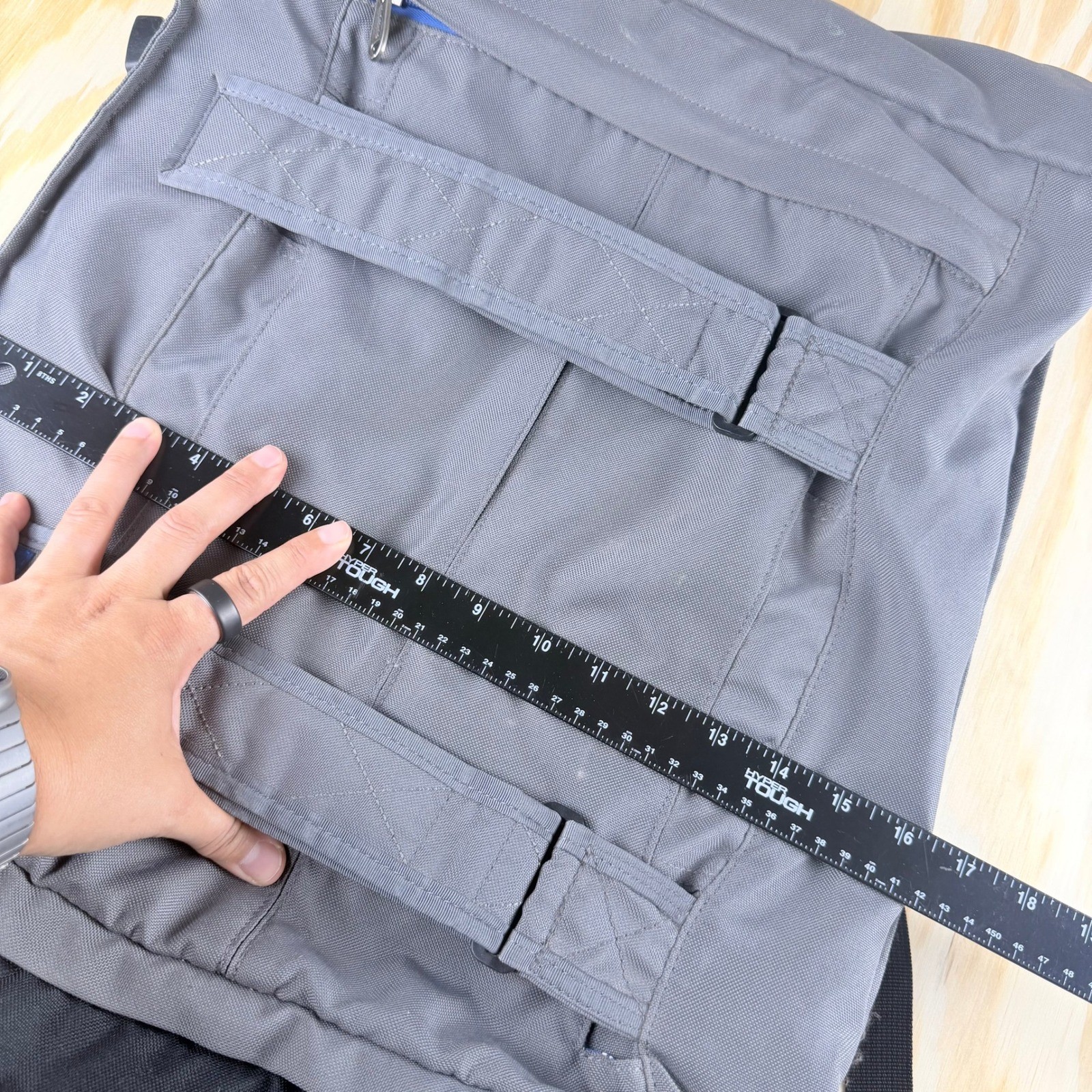 Gravis Skateboard Backpack Grey Black Blue Board Straps Padded Laptop Sleeve