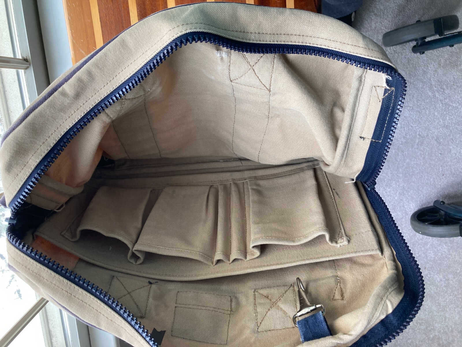 High Sierra Flexible Canvas Briefcase, also for Vehicle Mini Office