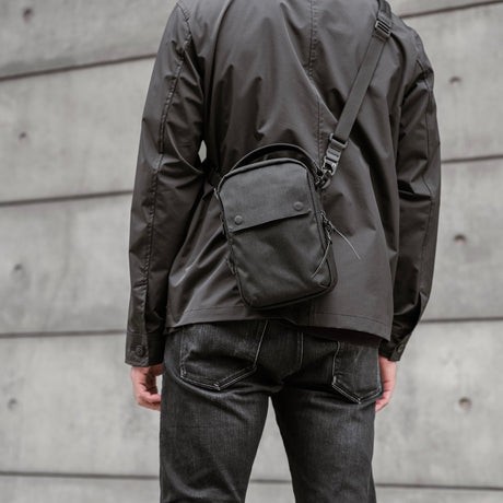 Black Ember KOMPAK Shoulder Bag, Unisex Travel Bag Men Black Nylon Bag
