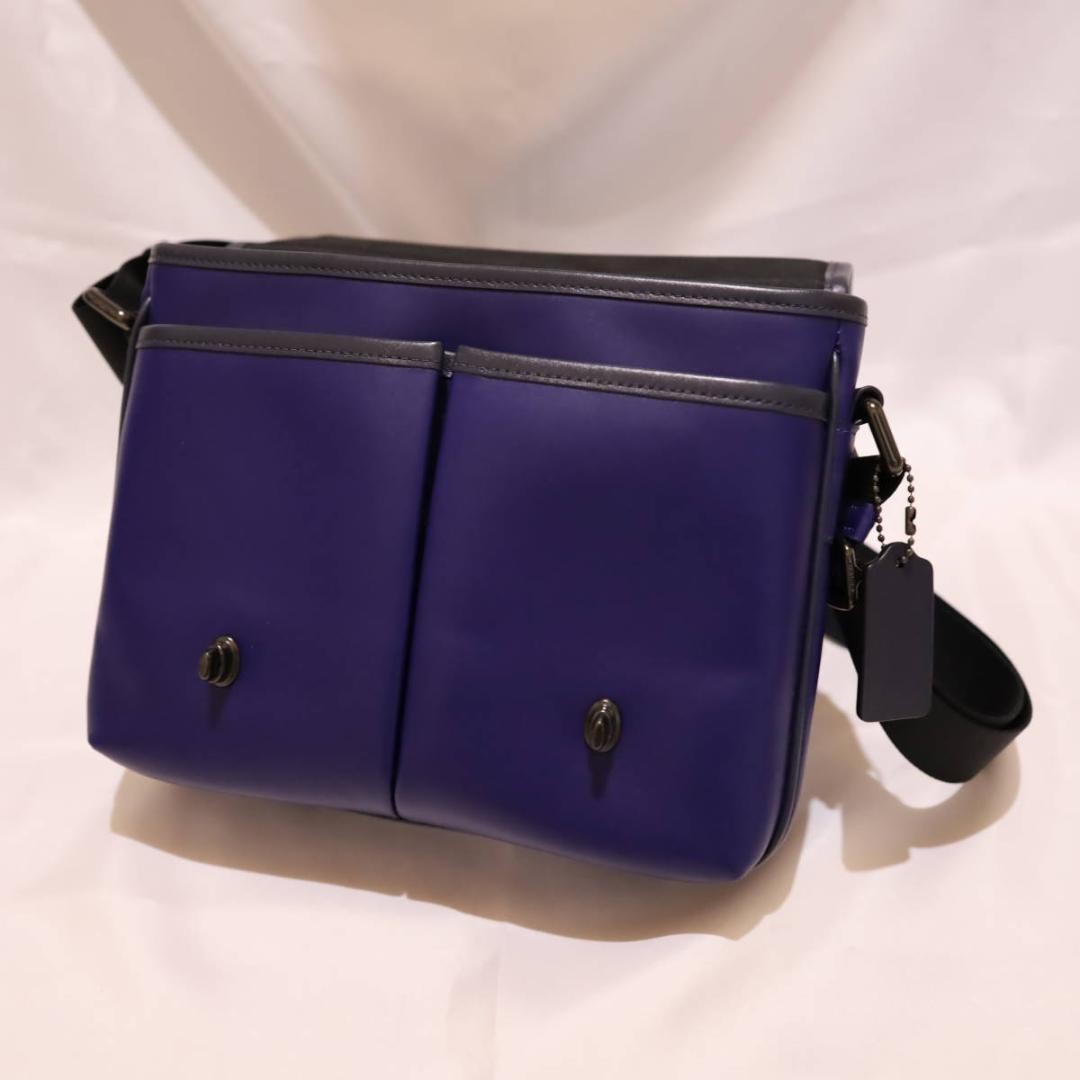 COACH Heritage Map Indigo Midnight Turn Lock 22.5×25.5x6cm Strap 70-128cm Used