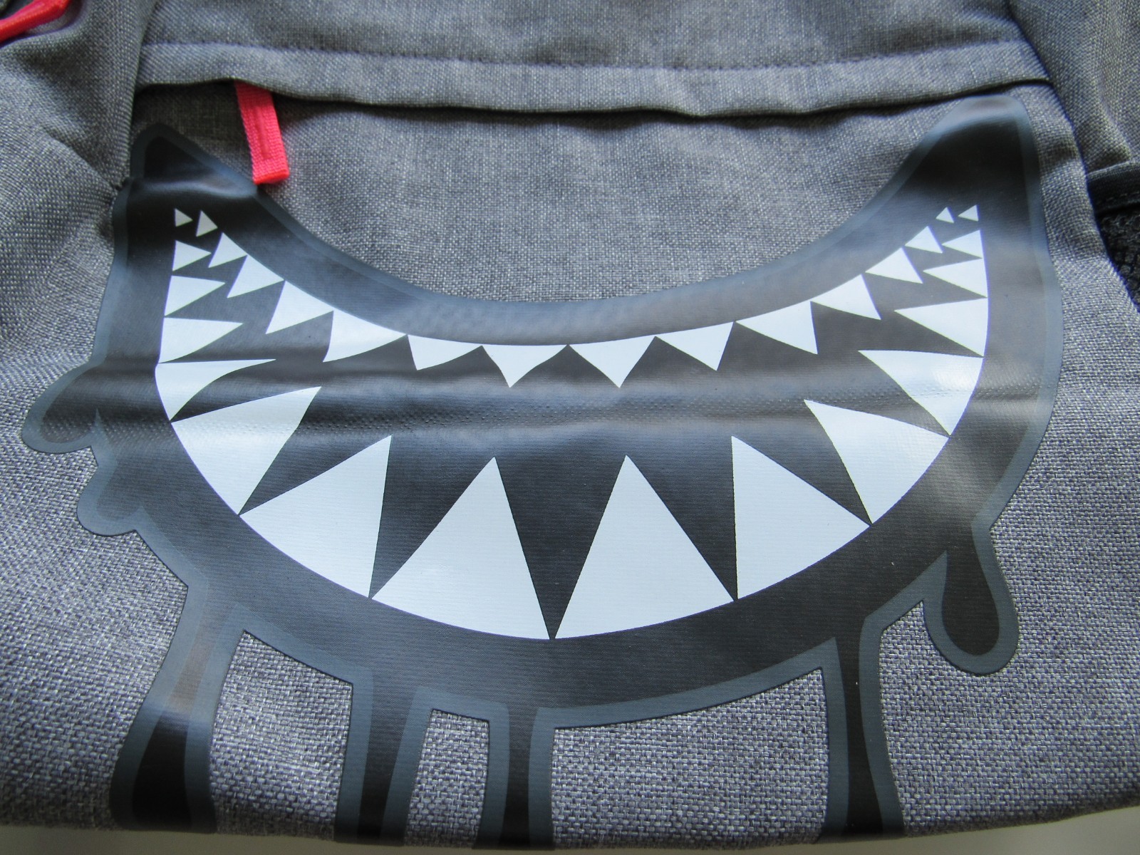 Hurley Unisex One And Only Shark 15″ Laptop Sleeve Gray Backpack Nwt