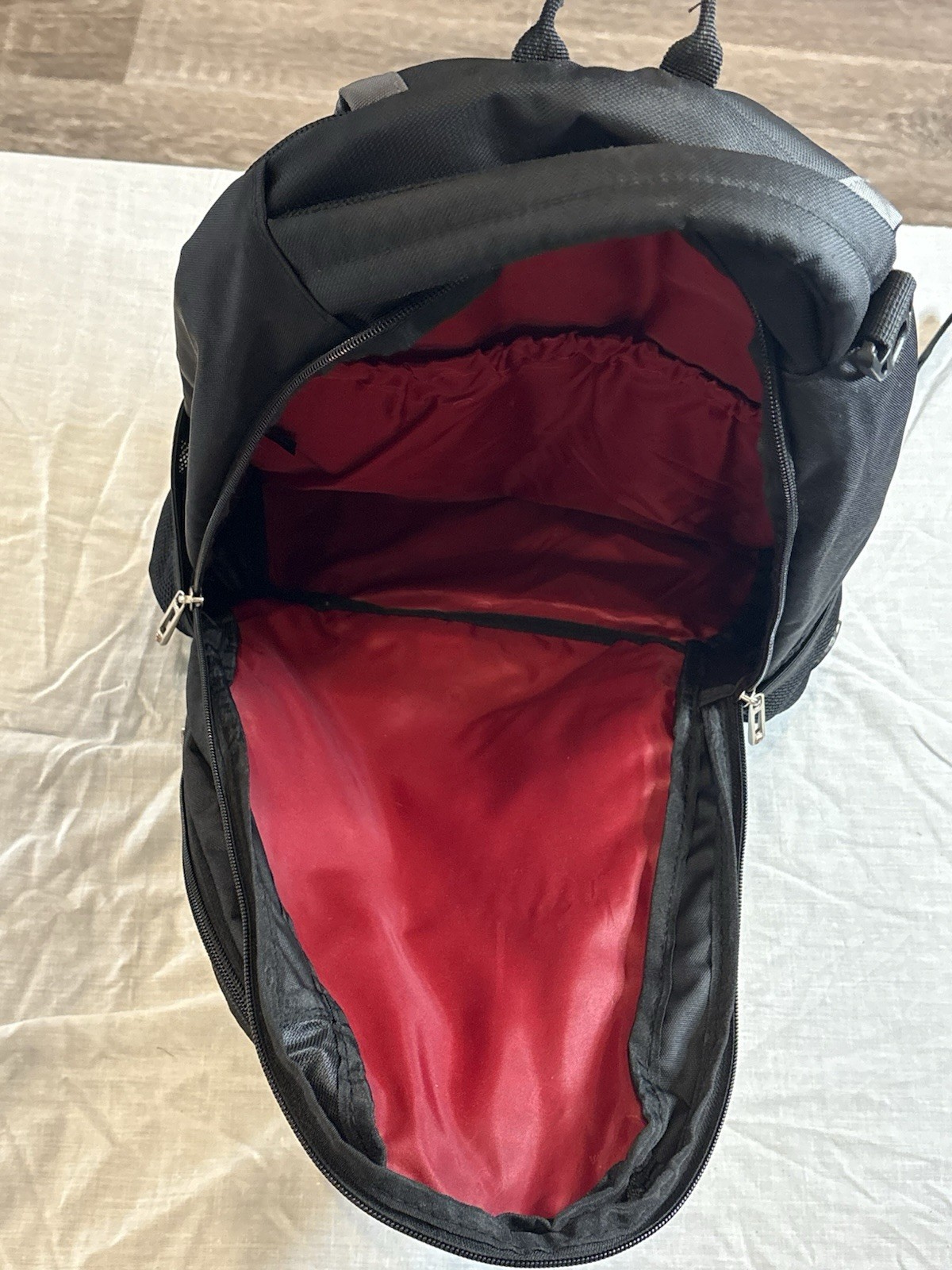 Swiss Gear Airflow Laptop Backpack Heavy Duty Travel Multi Pockets Pre-owned