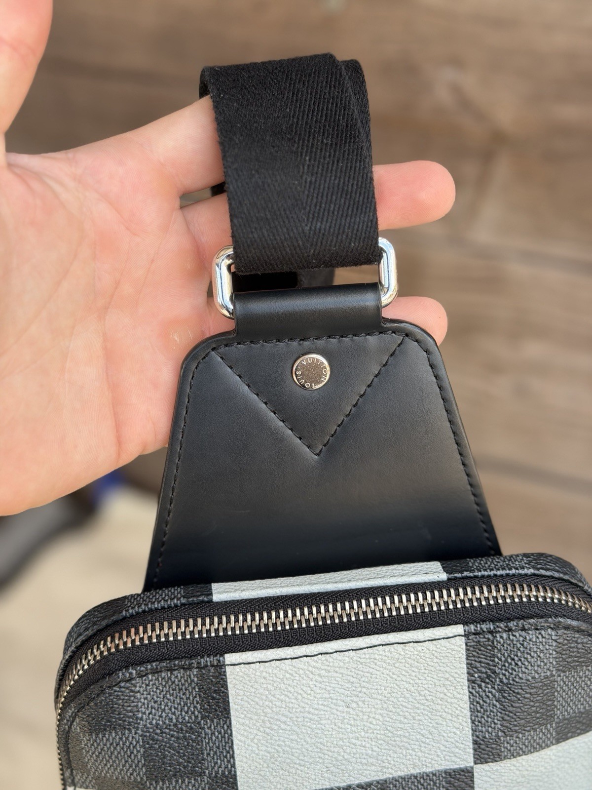 Louis Vuitton Damier Graphite Giant Avenue Sling Bag Black LV