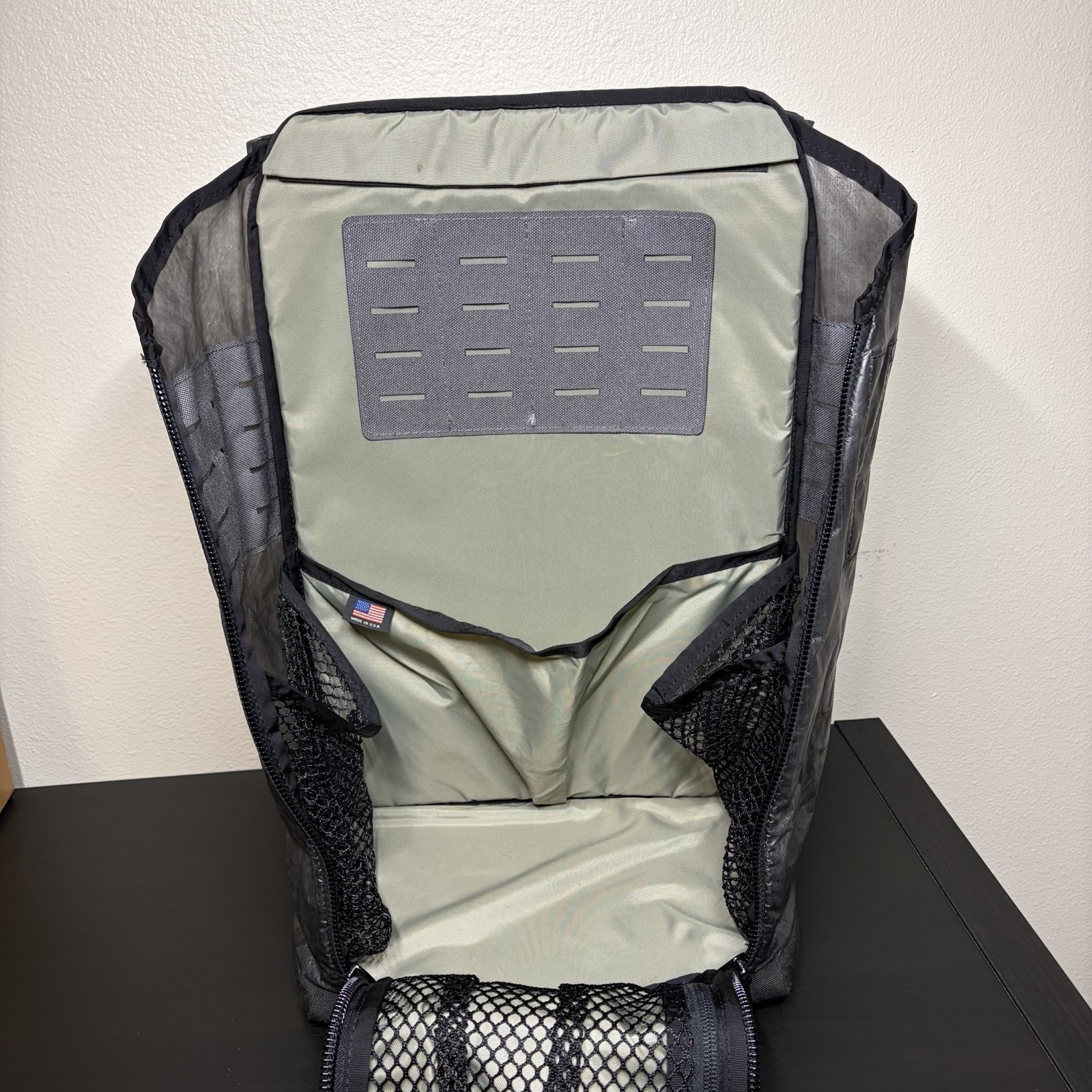 TRUCE DESIGNS M.S.B. Dark Grey XPAC 20-25L Backpack Hiking Outdoors USA Made