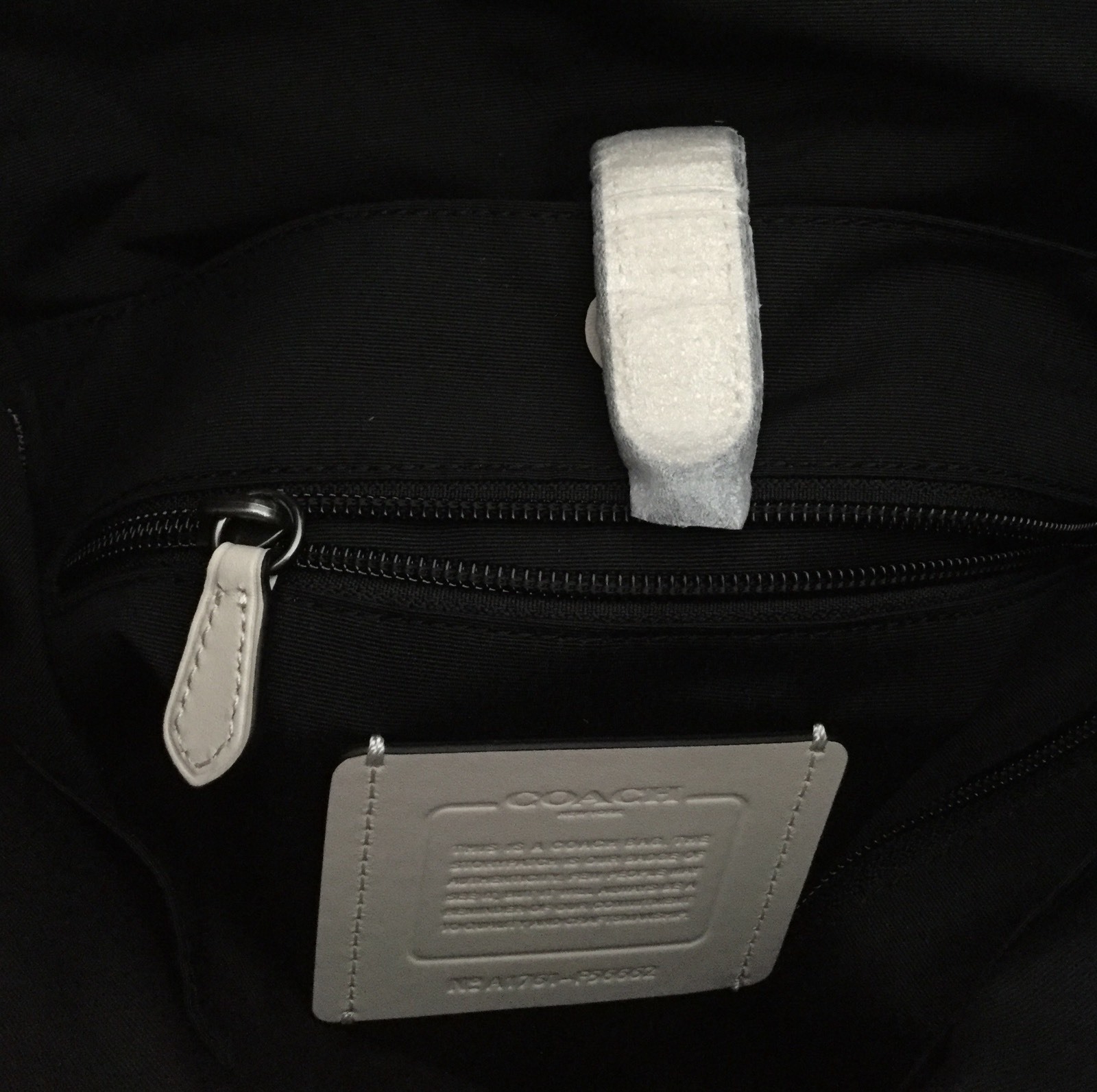 COACH F56662 Explorer Back Pack Perforated Mixed Materials Chalk/Black NWT
