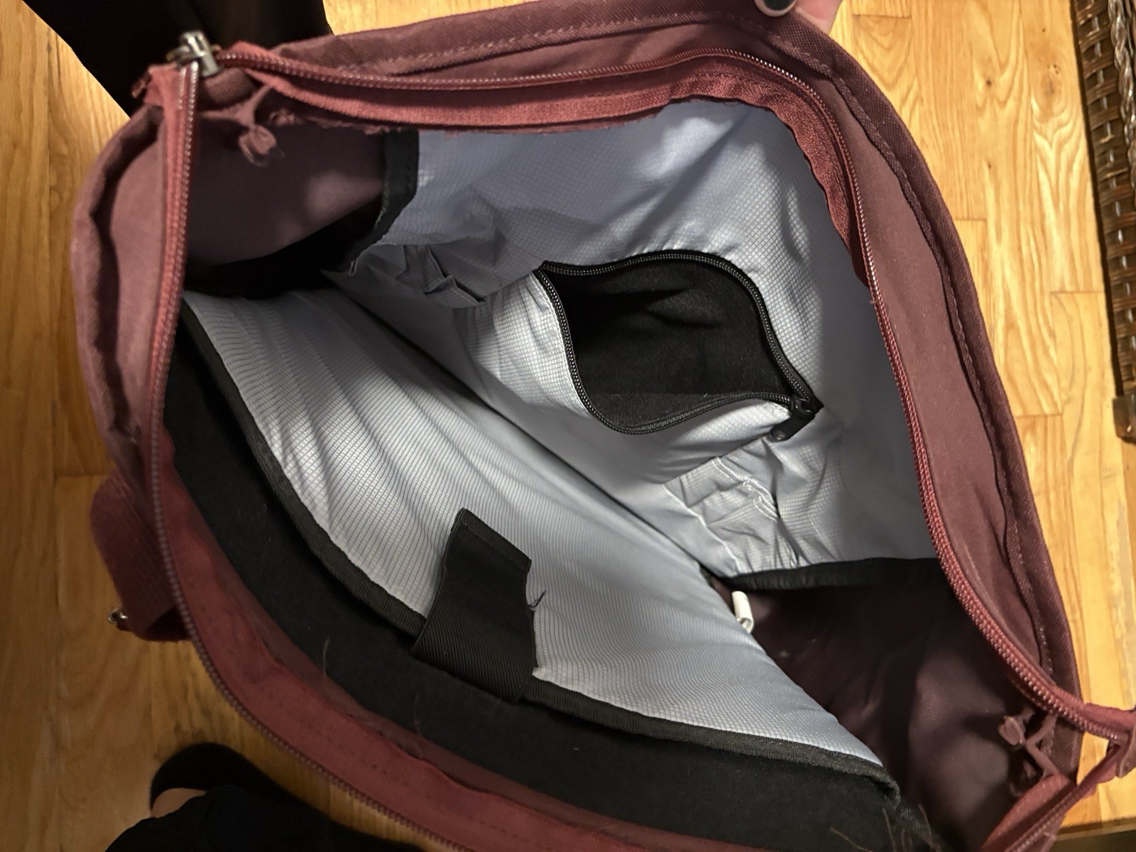 Carhartt Classic Convertible Backpack Tote Laptop Bag Maroon Red