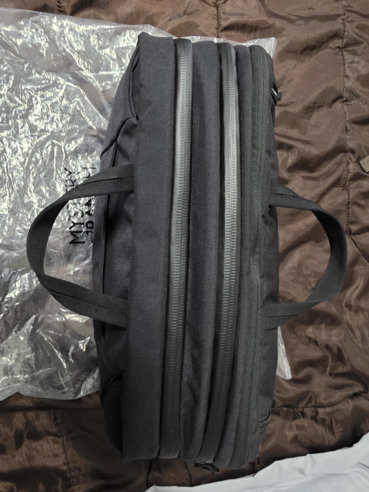 Mystery Ranch 3 Way Expandable Briefcase Black