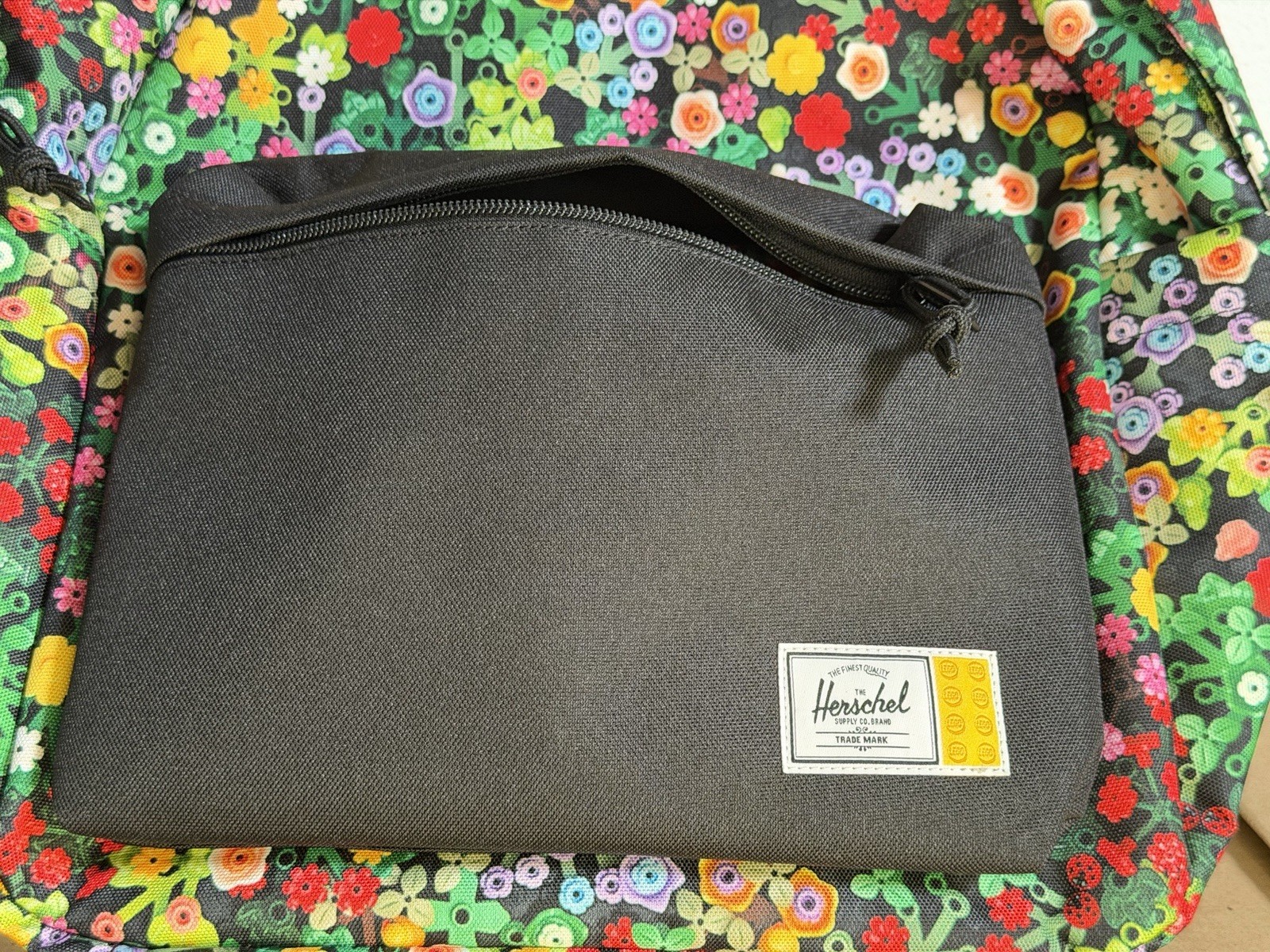 Herschel Supply Co. LEGO Herschel Classic XL Backpack – Scavenger Hunt Meadow: