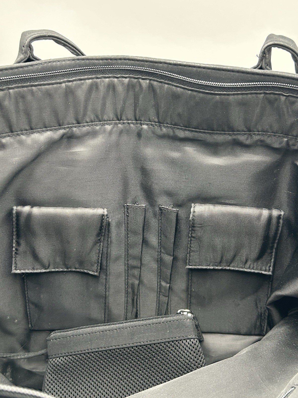 L.L. Bean Large Black Computer Shoulder Tote Bag Multiple Pockets Professional