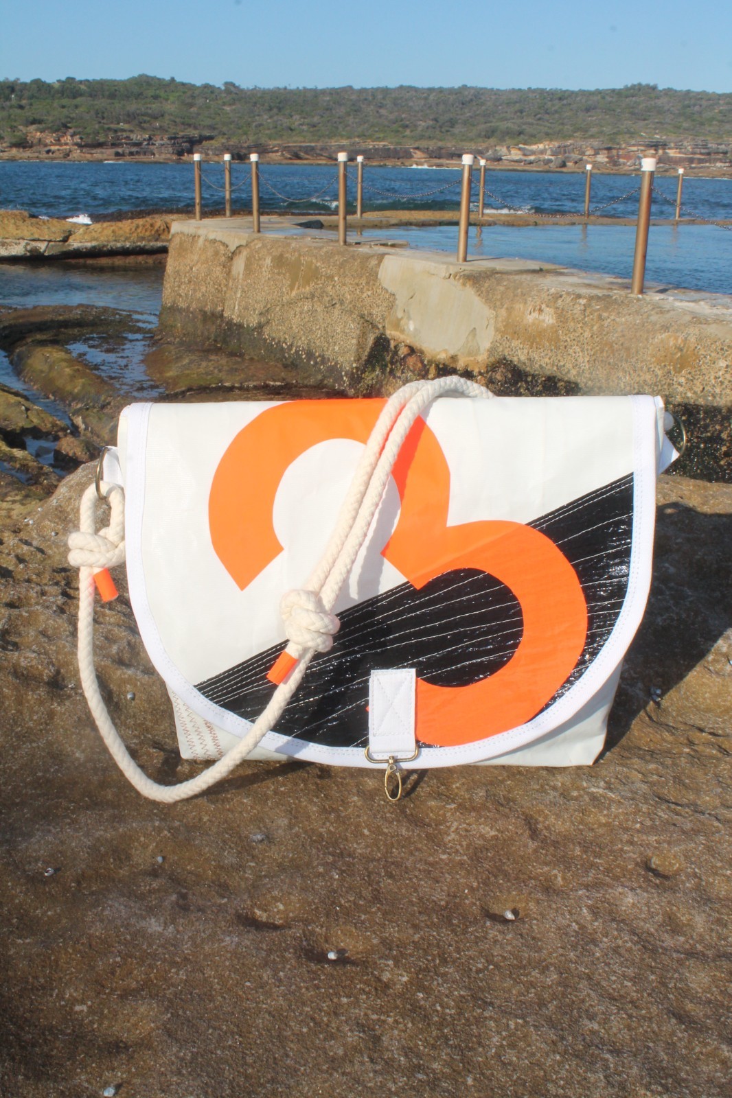 Starboard #3 Messenger Bag Sailcloth Webbing Men’s Shoulder Bag – White Orange