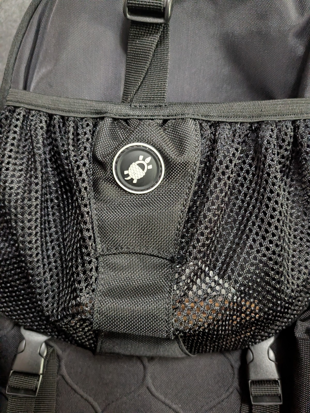 Pacsafe Daysafe100 Lockable Backpack Bag Anti-Theft Anti-Cut Material