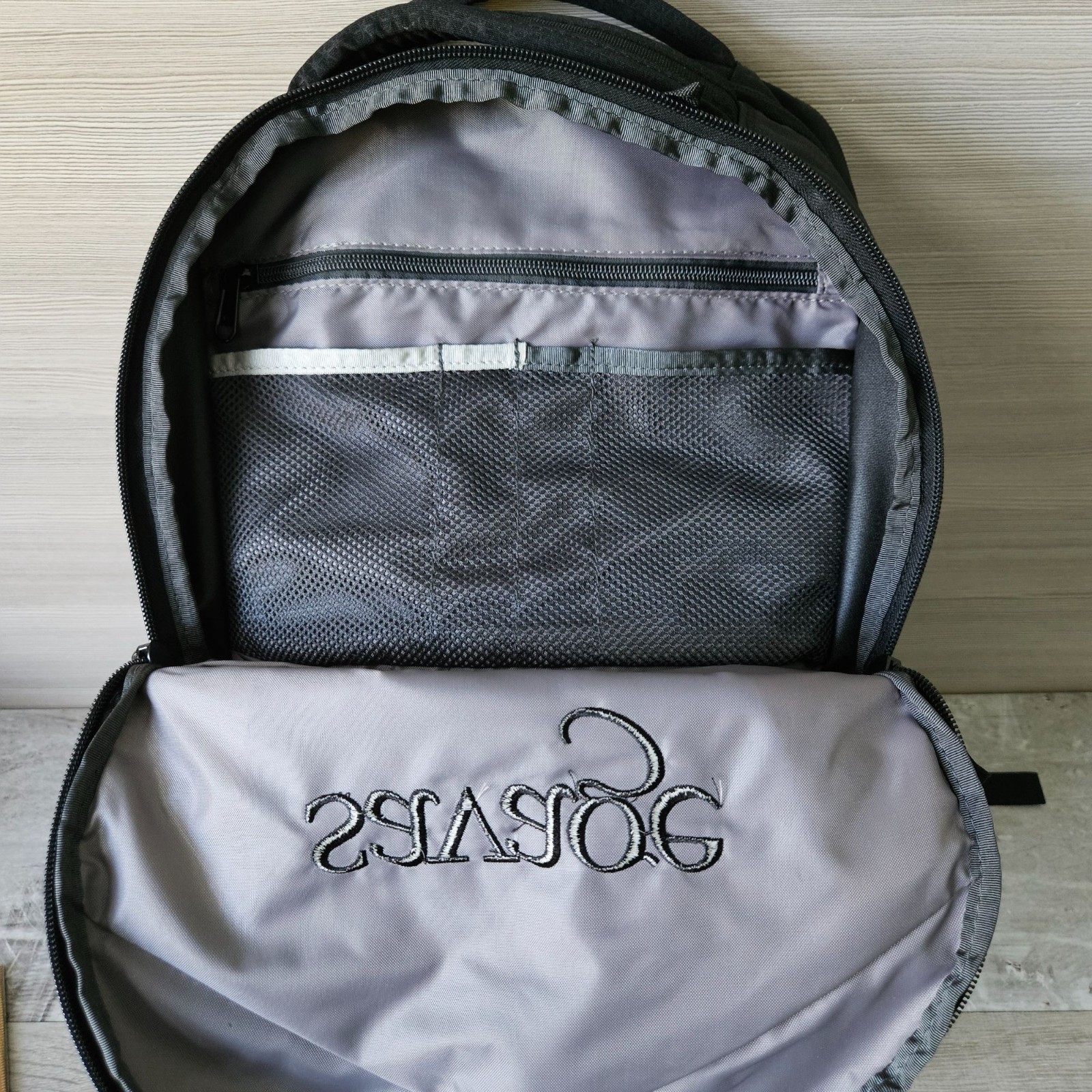 The North Face Backpack Stalwart Savage Logo Gray & Black 26L 15″ Laptop Bag