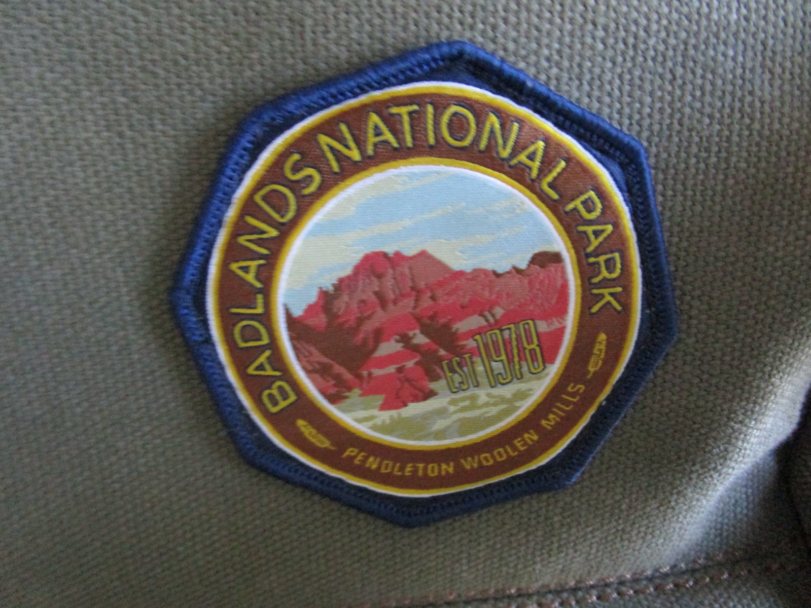 Pendleton National Parks Patches Canvas Leather Messenger Laptop Bag RARE Unisex