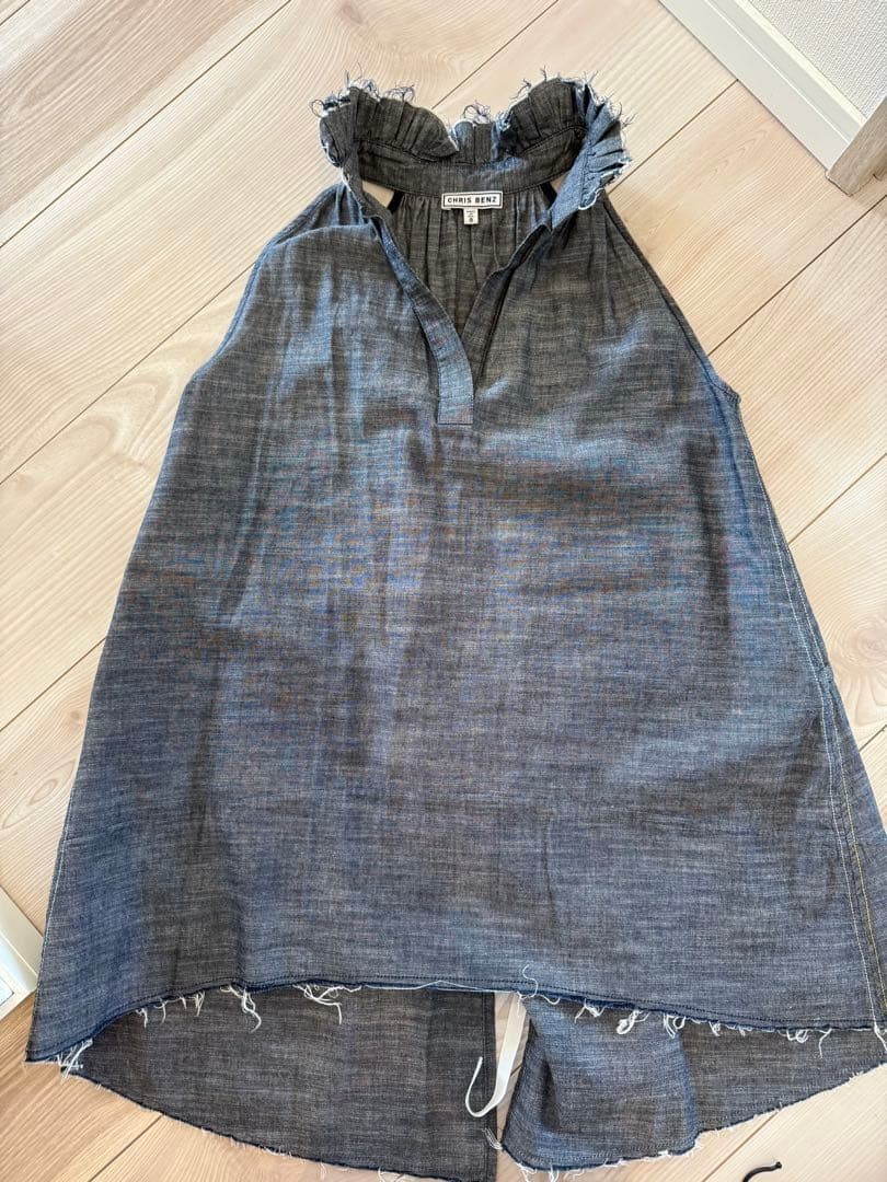CHRIS BENZ Frill neck sleeveless blouse [0]